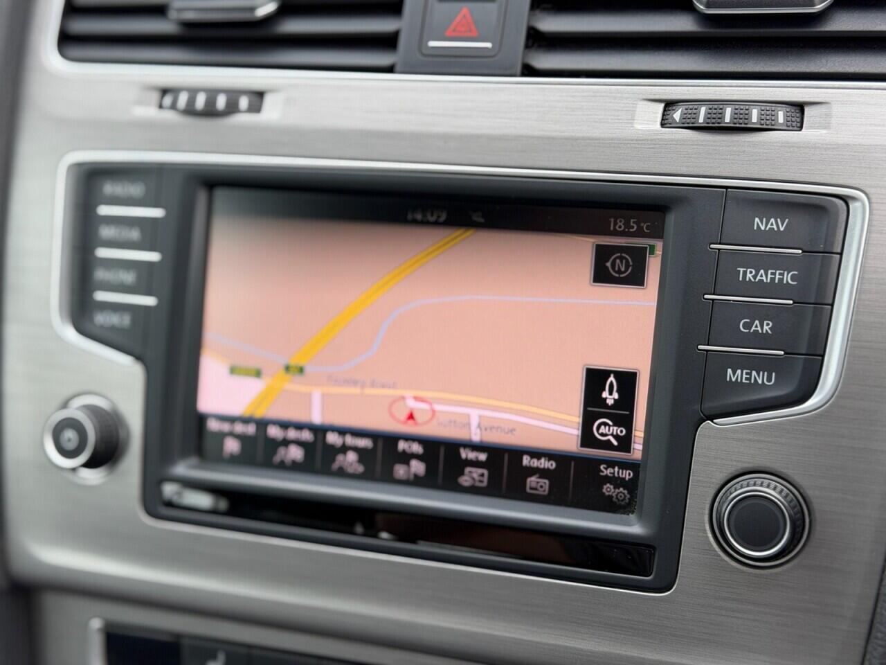 Volkswagen Golf view 36