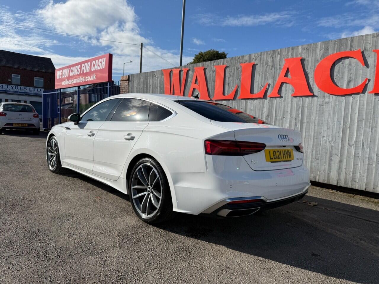 Audi A5 view 38