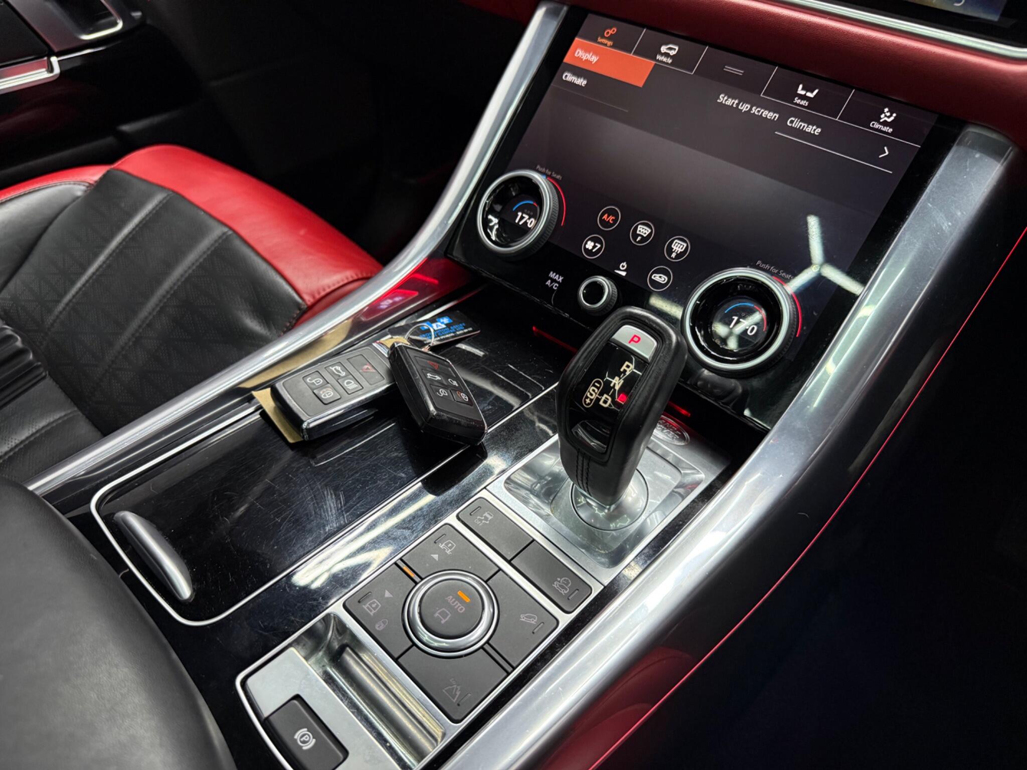 Land Rover Range Rover Sport view 25
