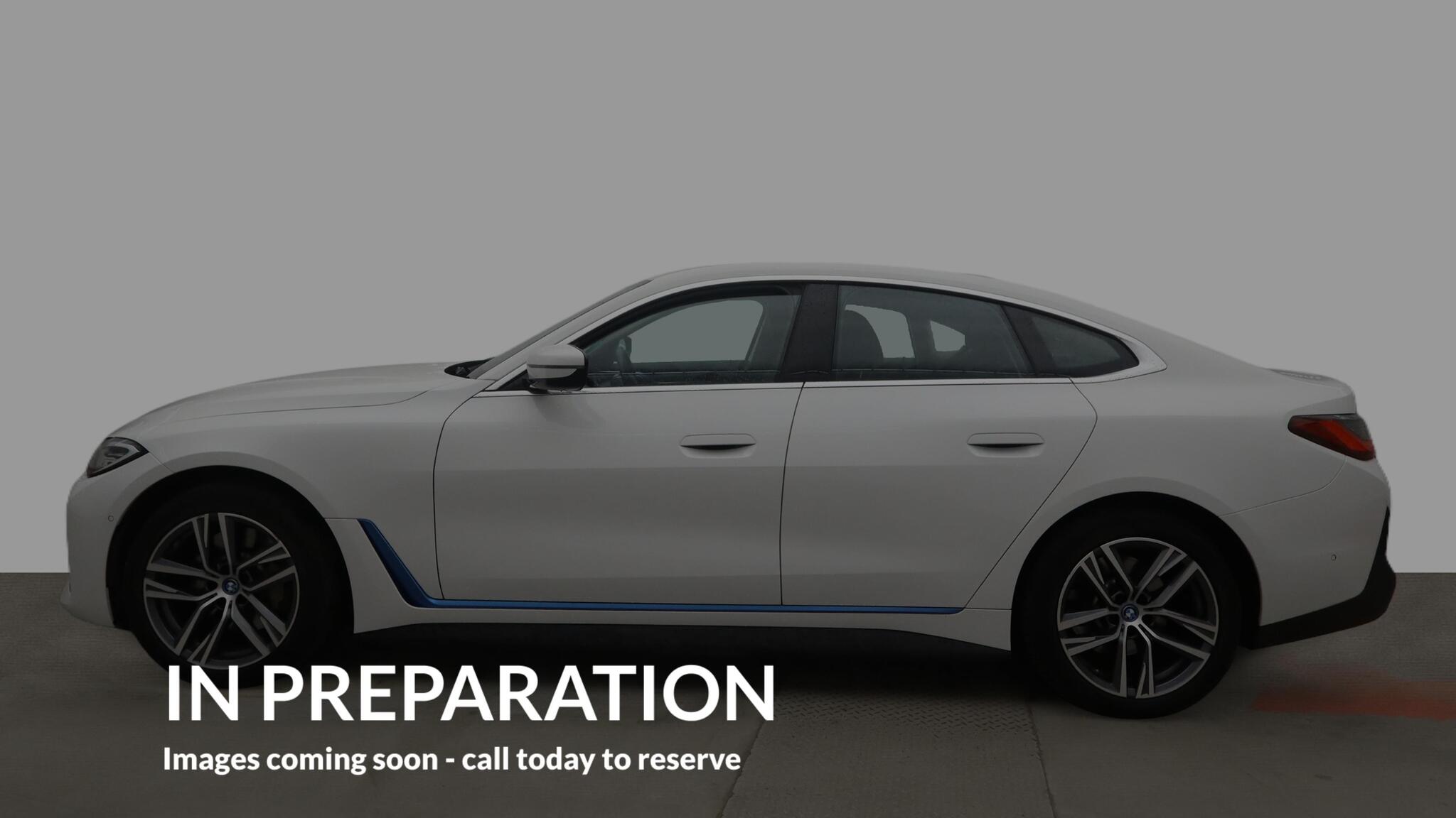 BMW I4 view 6