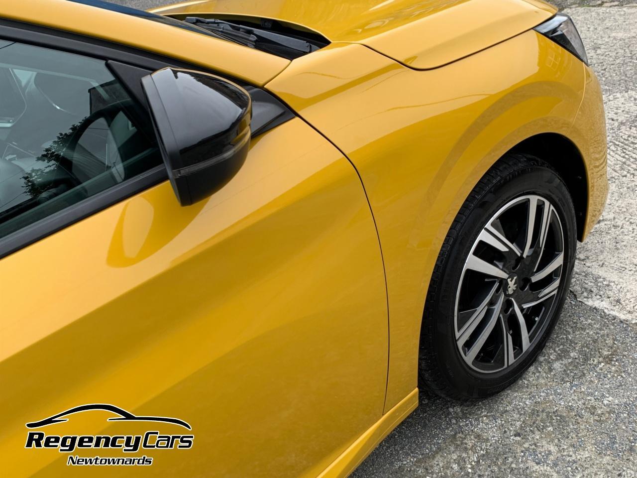 Peugeot 208 view 38