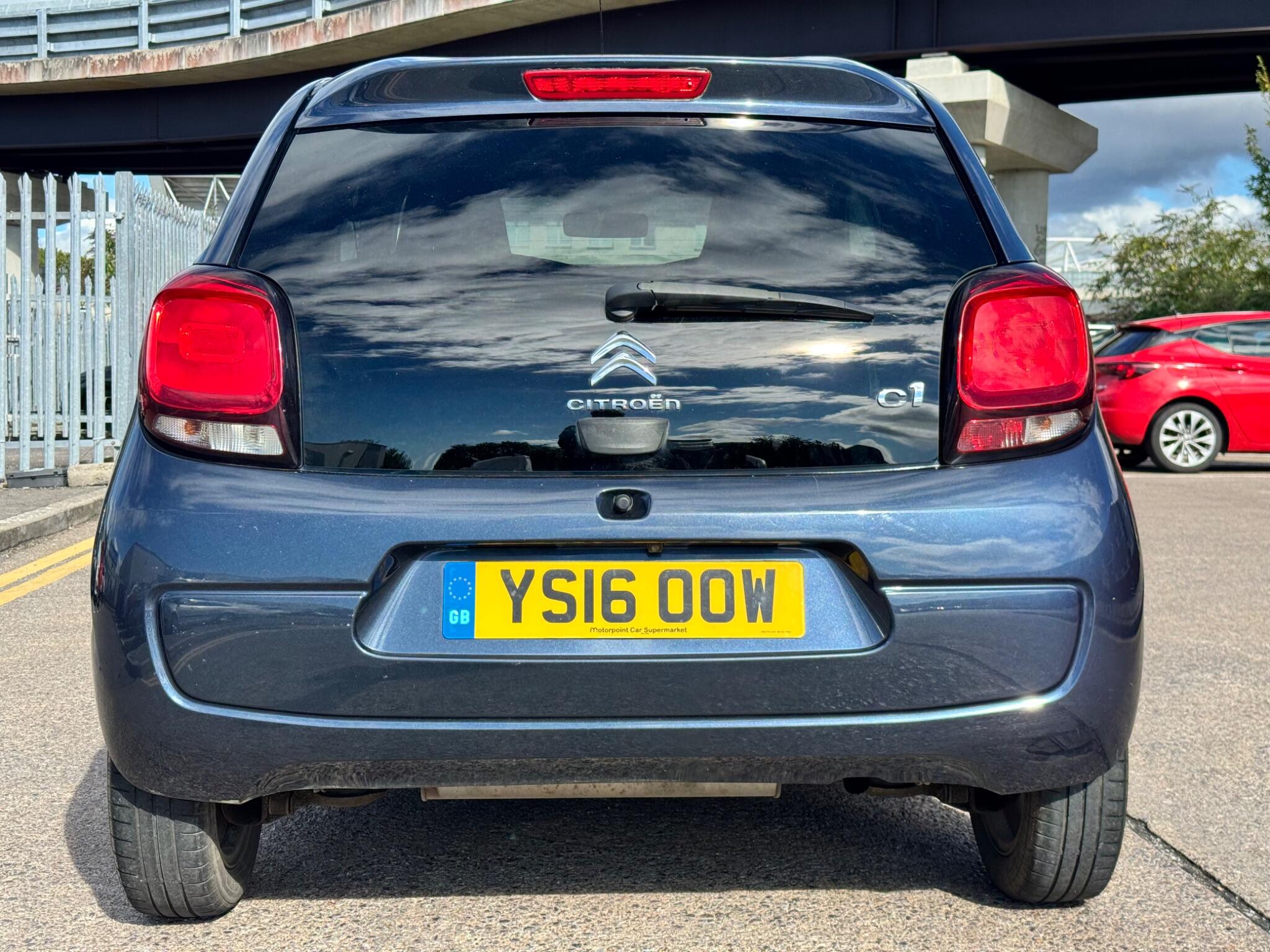 Citroen C1 view 12