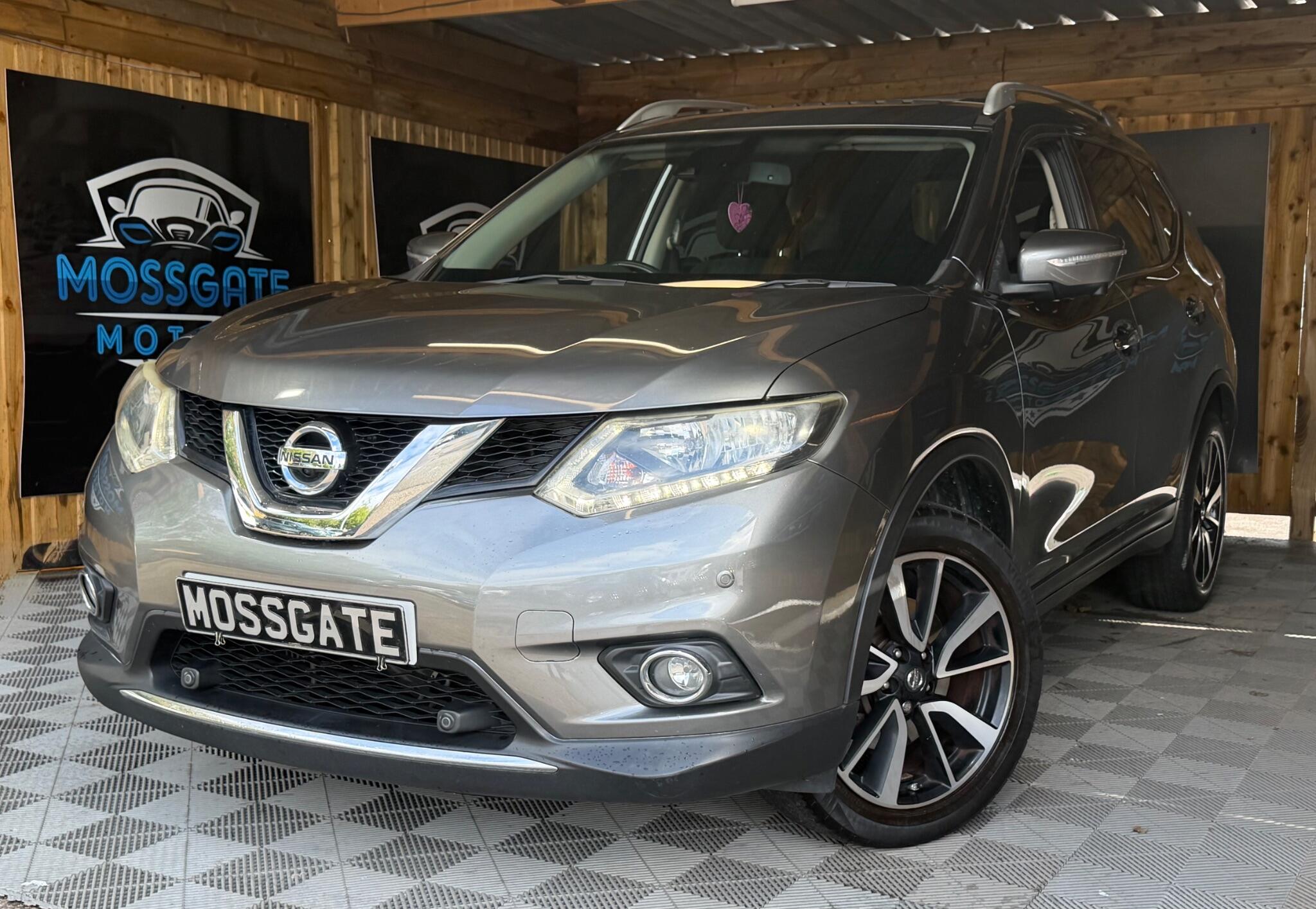 Nissan X-Trail view 5
