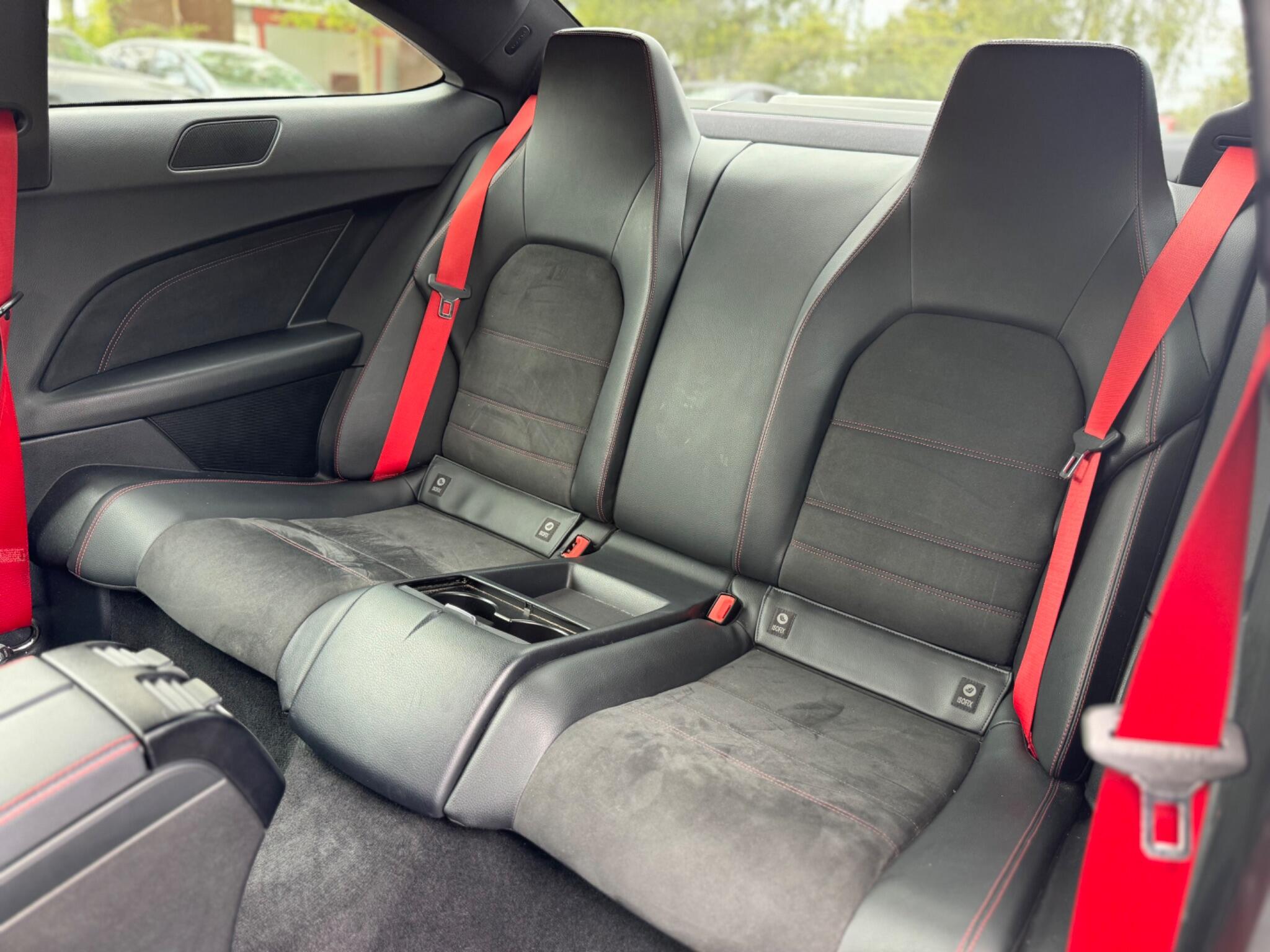 Mercedes-Benz C-Class view 21