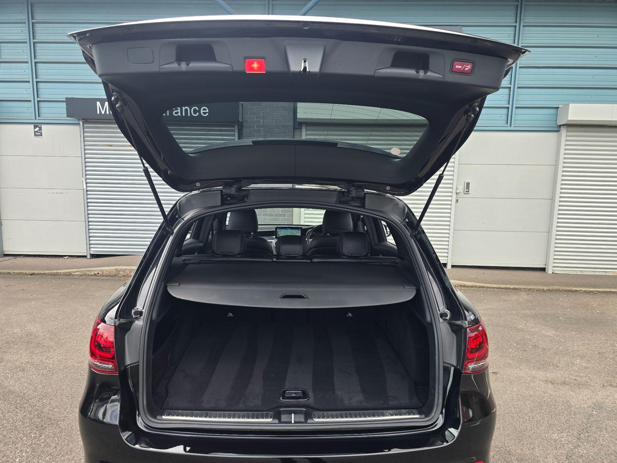 Mercedes-Benz GLC view 66
