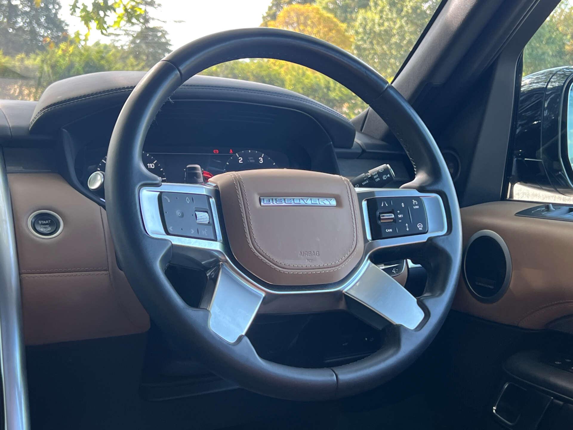 Land Rover Discovery view 31