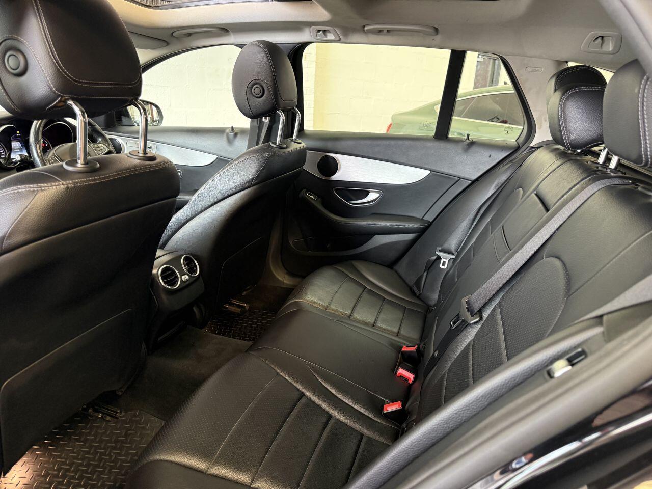 Mercedes-Benz C-Class view 62