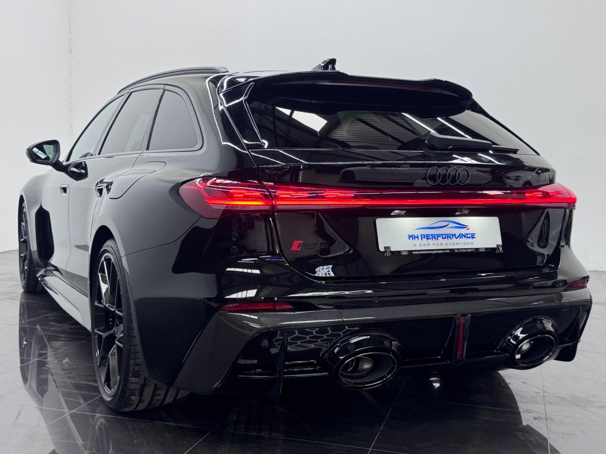 Audi RS5 view 37