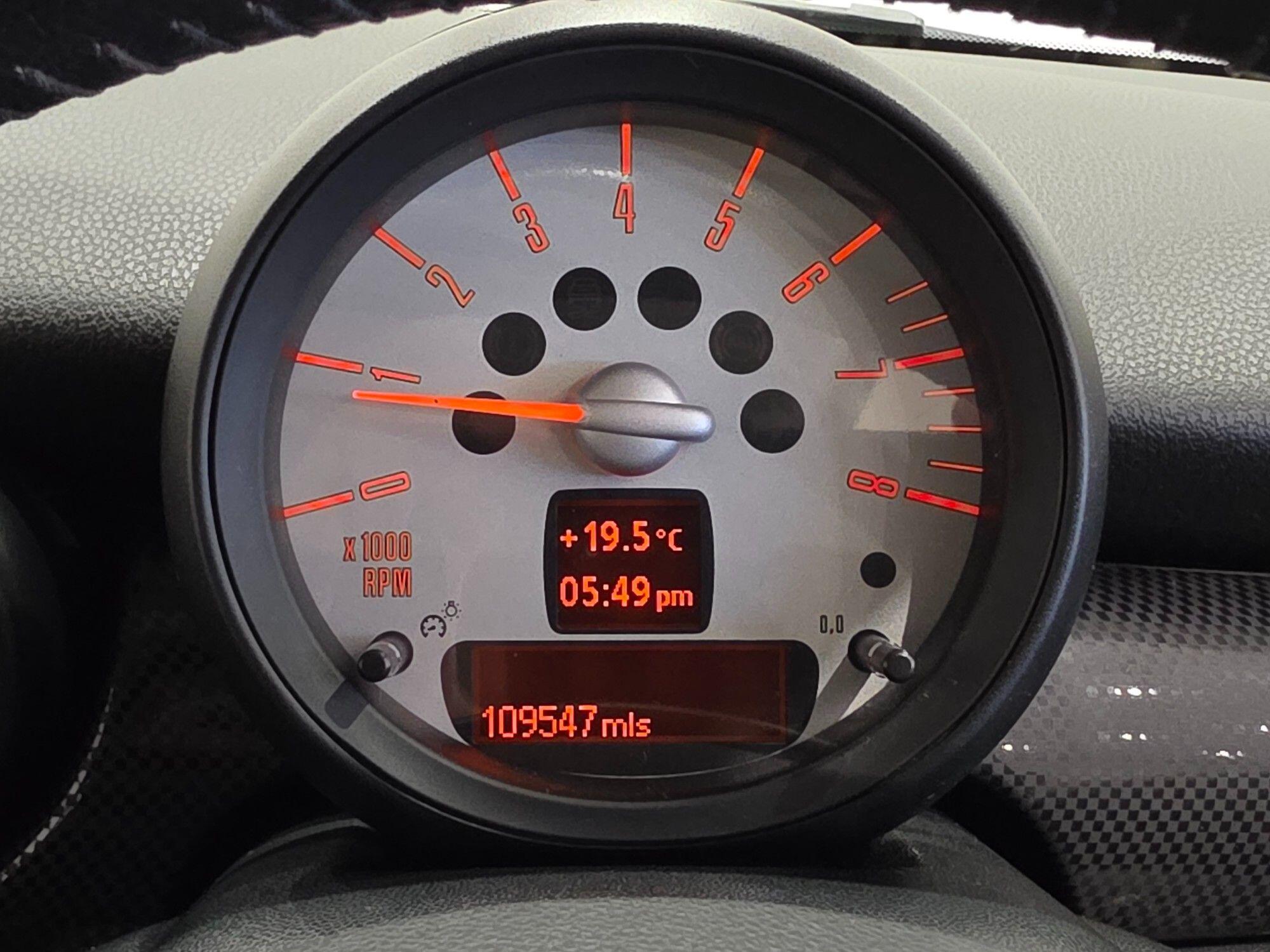 Mini Clubman view 34