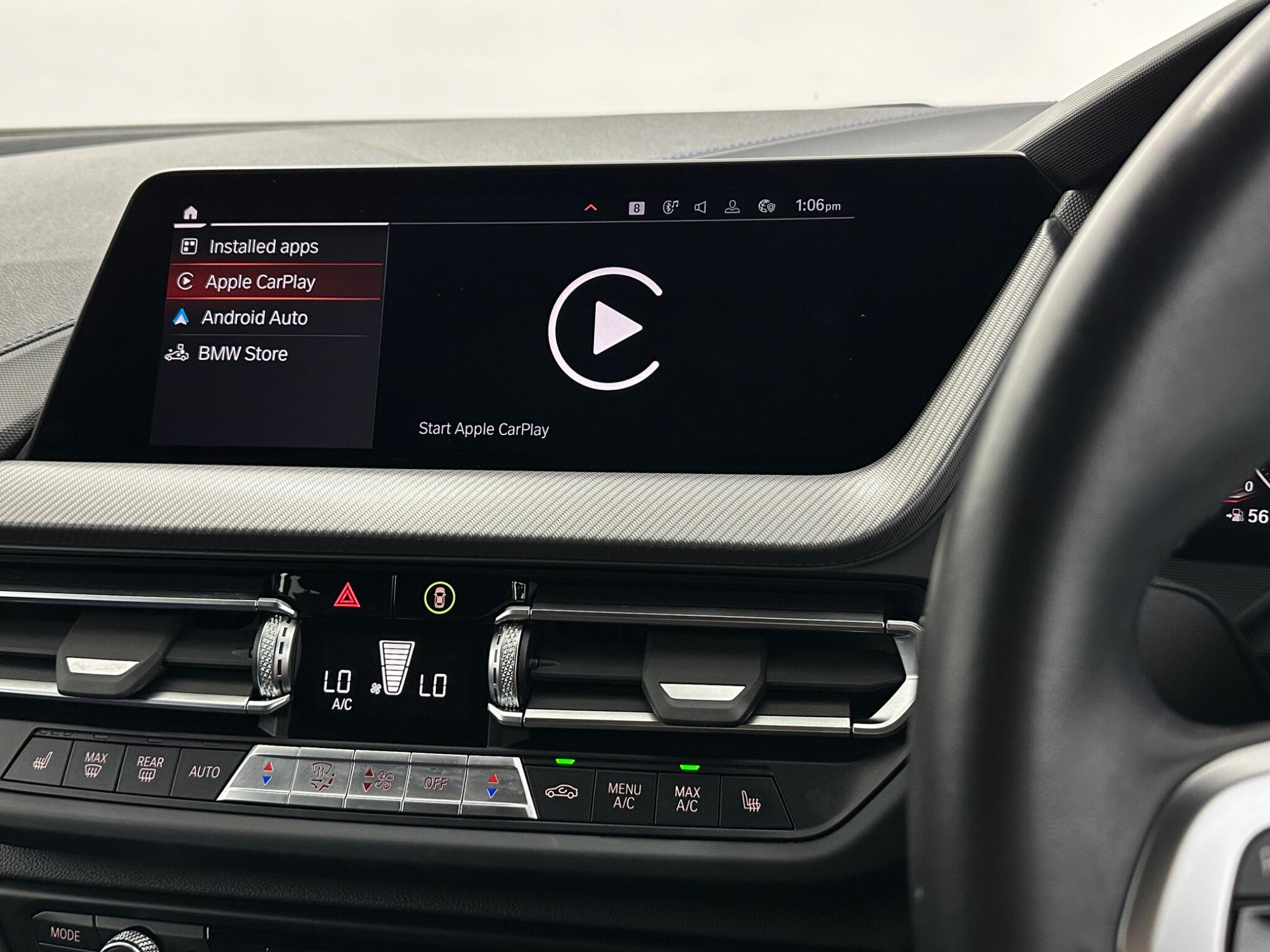 BMW 1 Series view 26