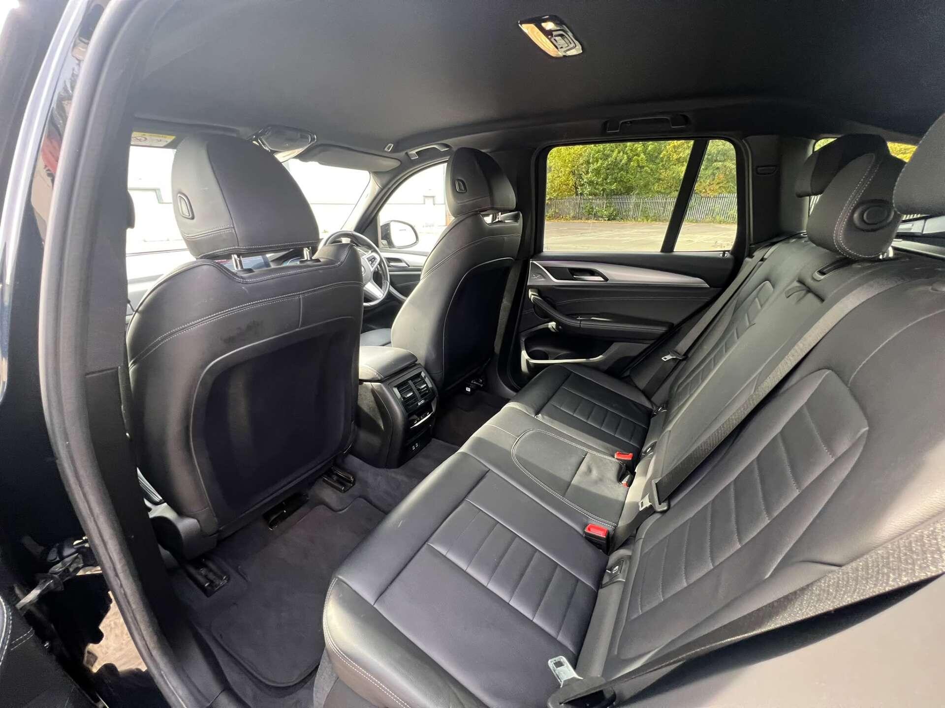 BMW X3 view 20