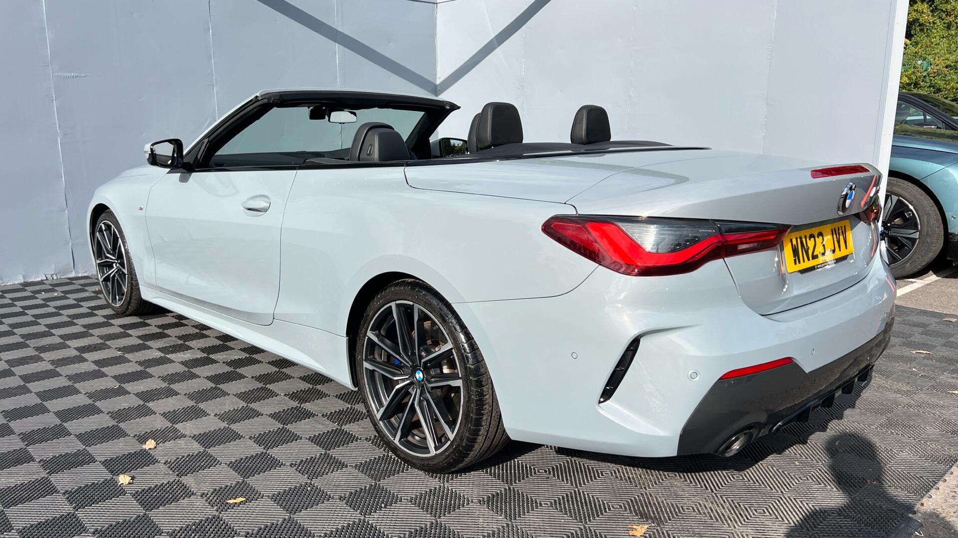 BMW 4 Series view 28