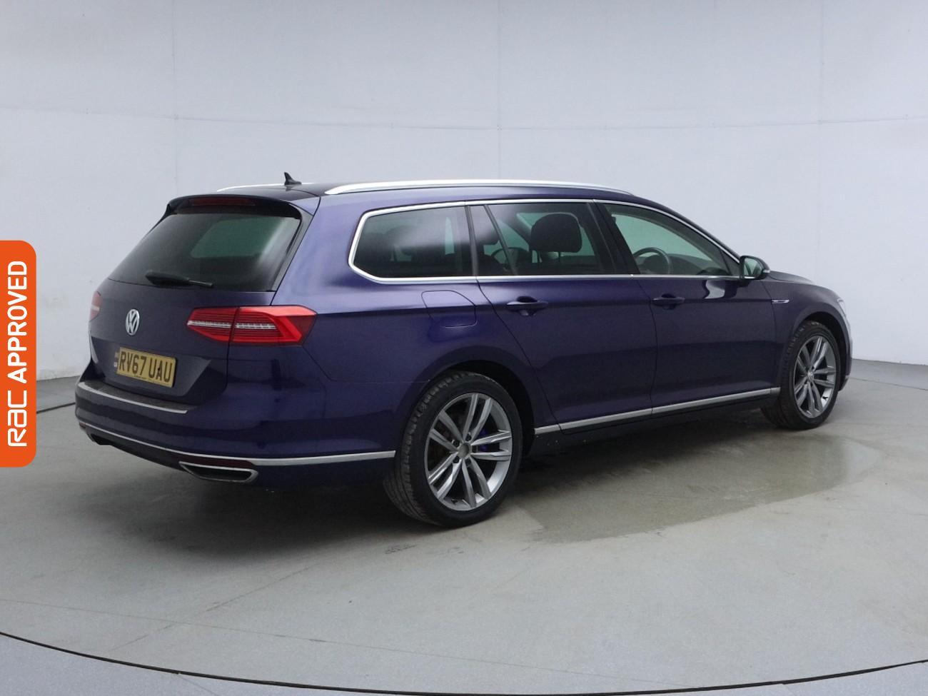 Volkswagen Passat view 34