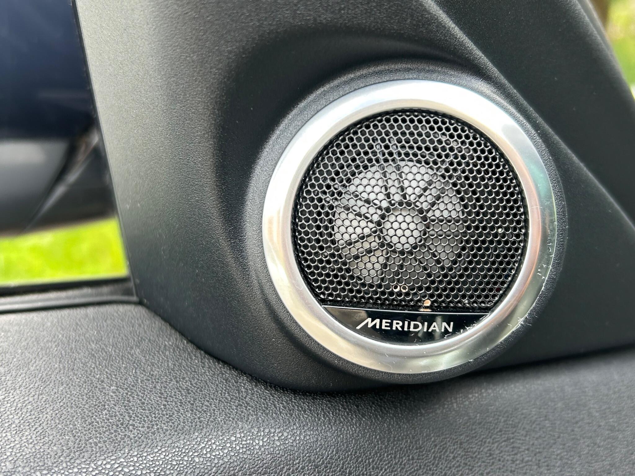 Land Rover Range Rover Evoque view 50