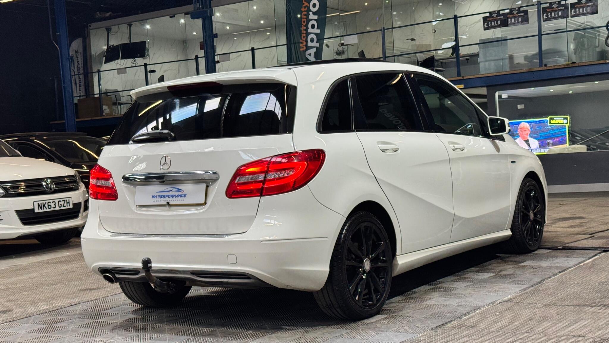 Mercedes-Benz B Class view 70