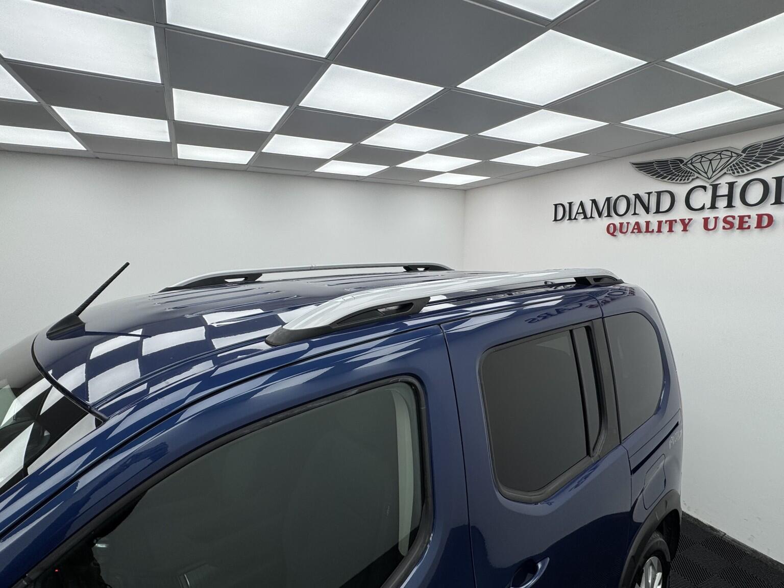 Peugeot Rifter view 36
