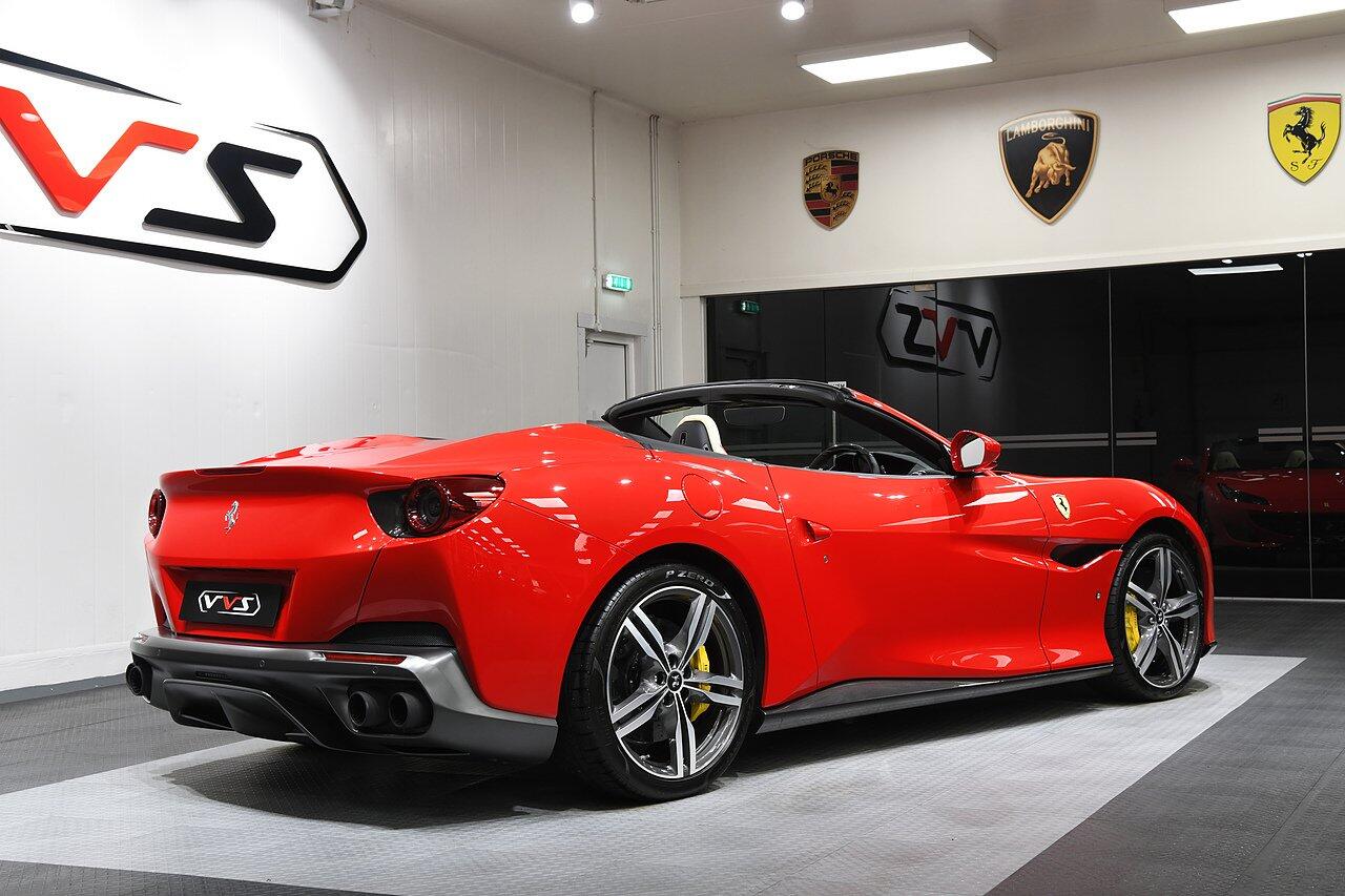 Ferrari Portofino view 40