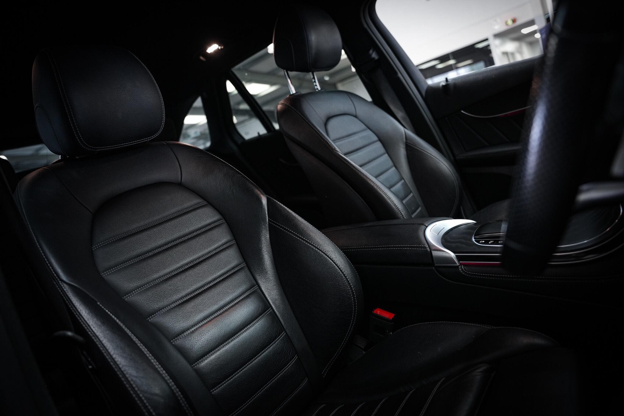 Mercedes-Benz GLC view 17