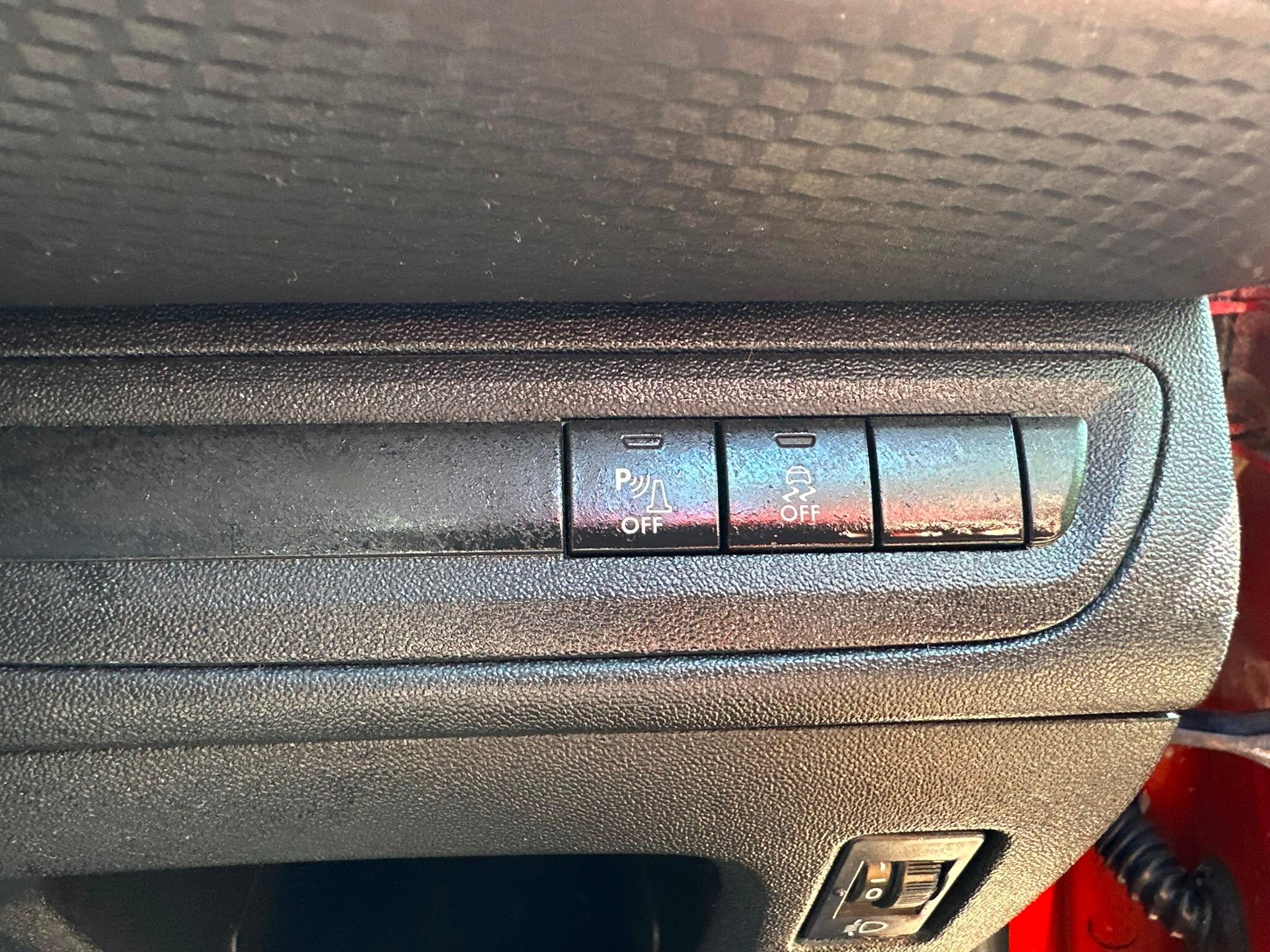 Peugeot 208 view 44
