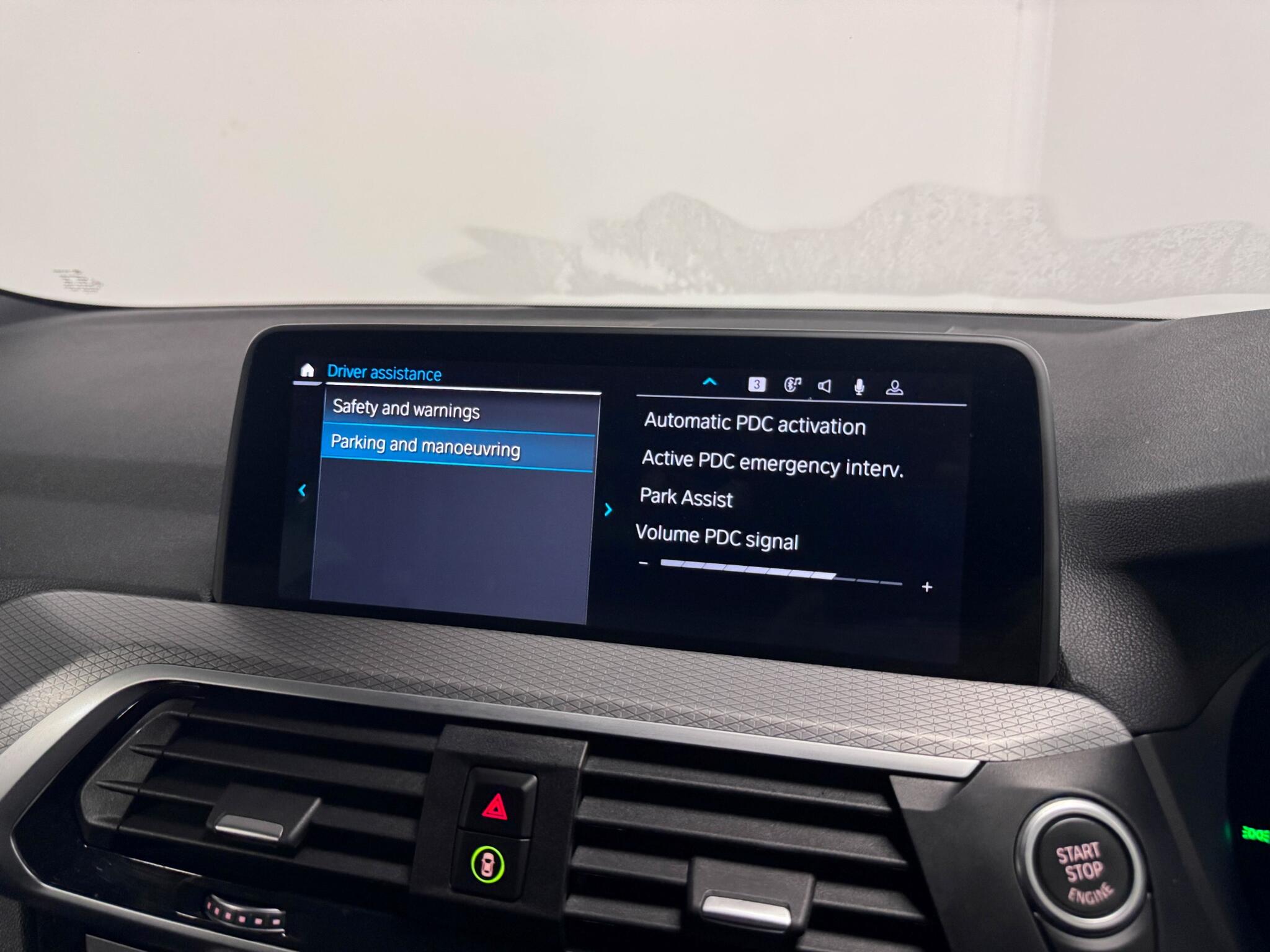 BMW X4 view 63