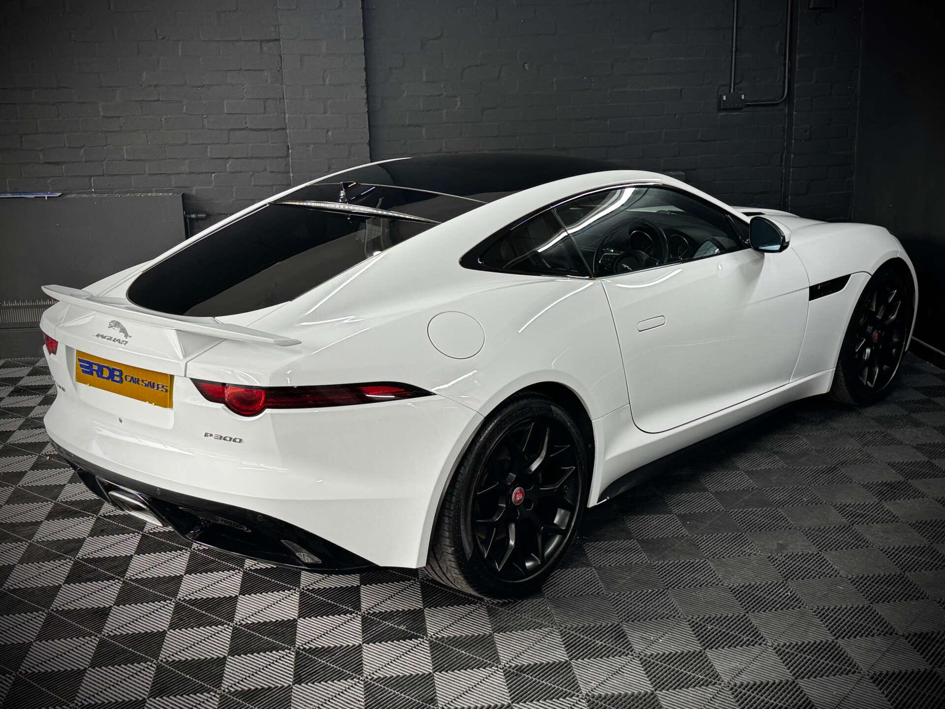 Jaguar F-Type view 22