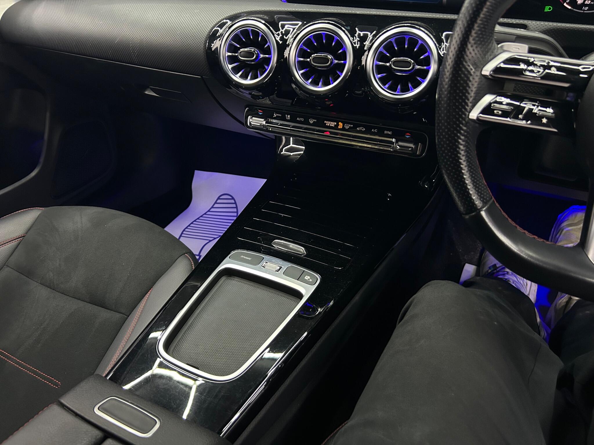 Mercedes-Benz Cla view 9