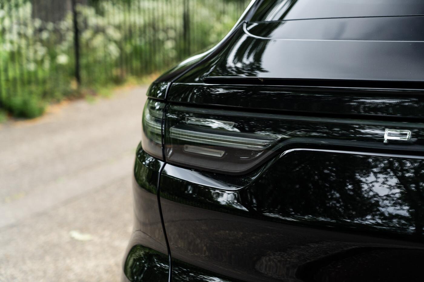 Porsche Cayenne view 17