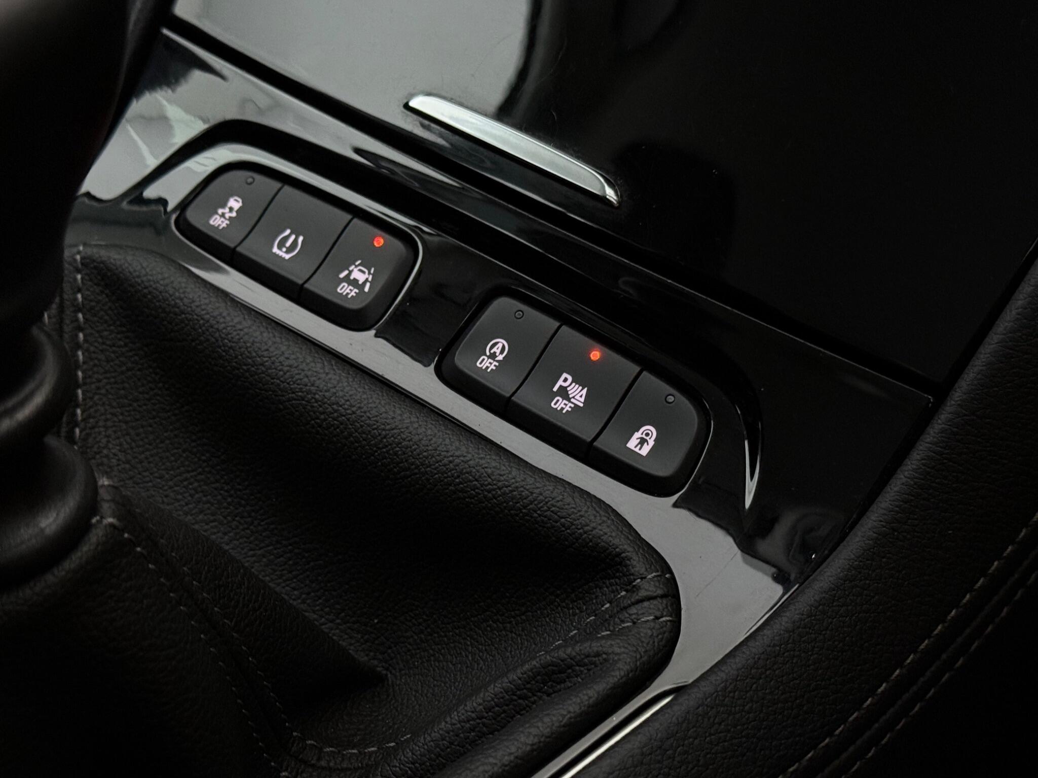 Vauxhall Grandland X view 22