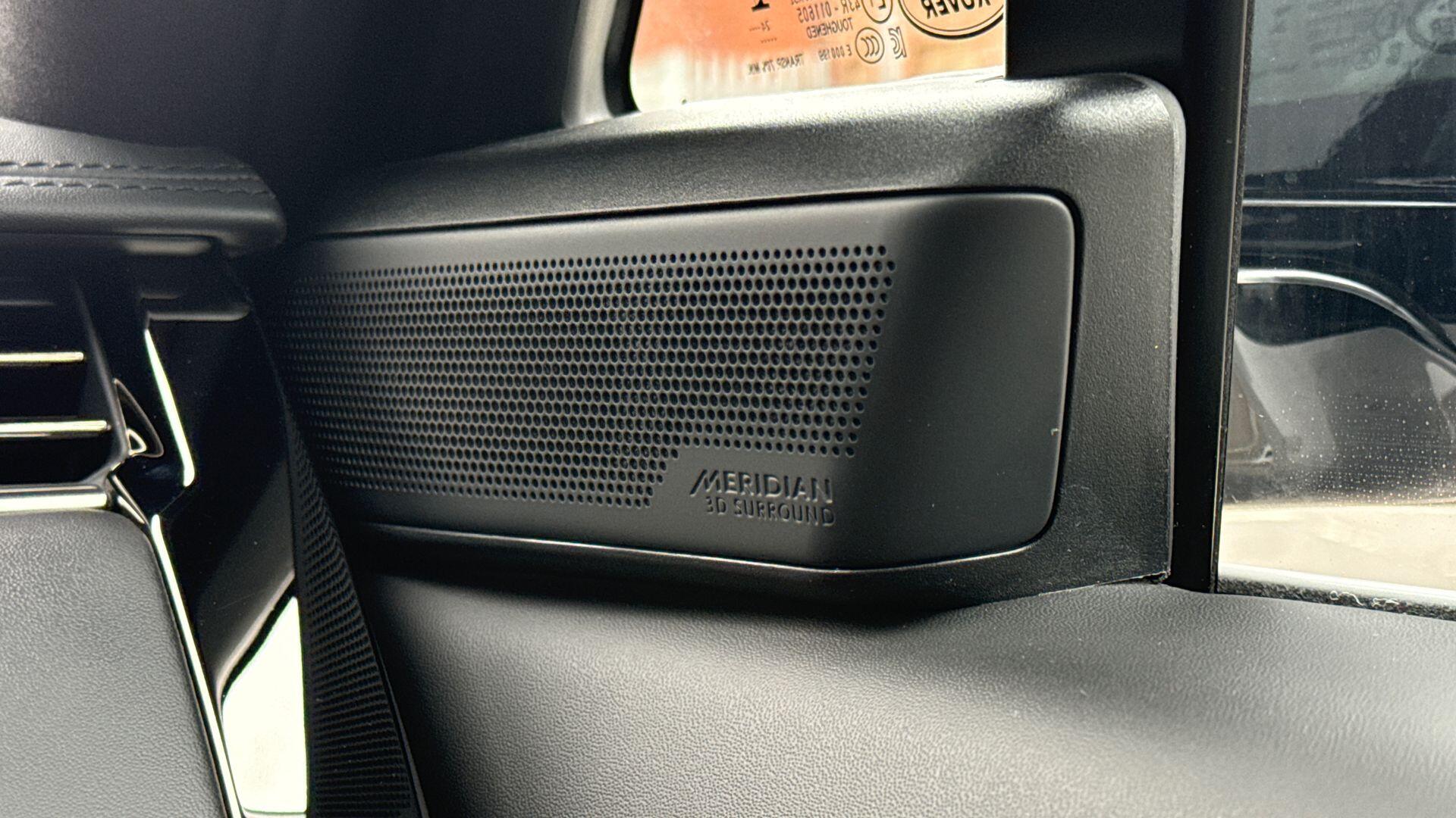 Land Rover Range Rover Sport view 25