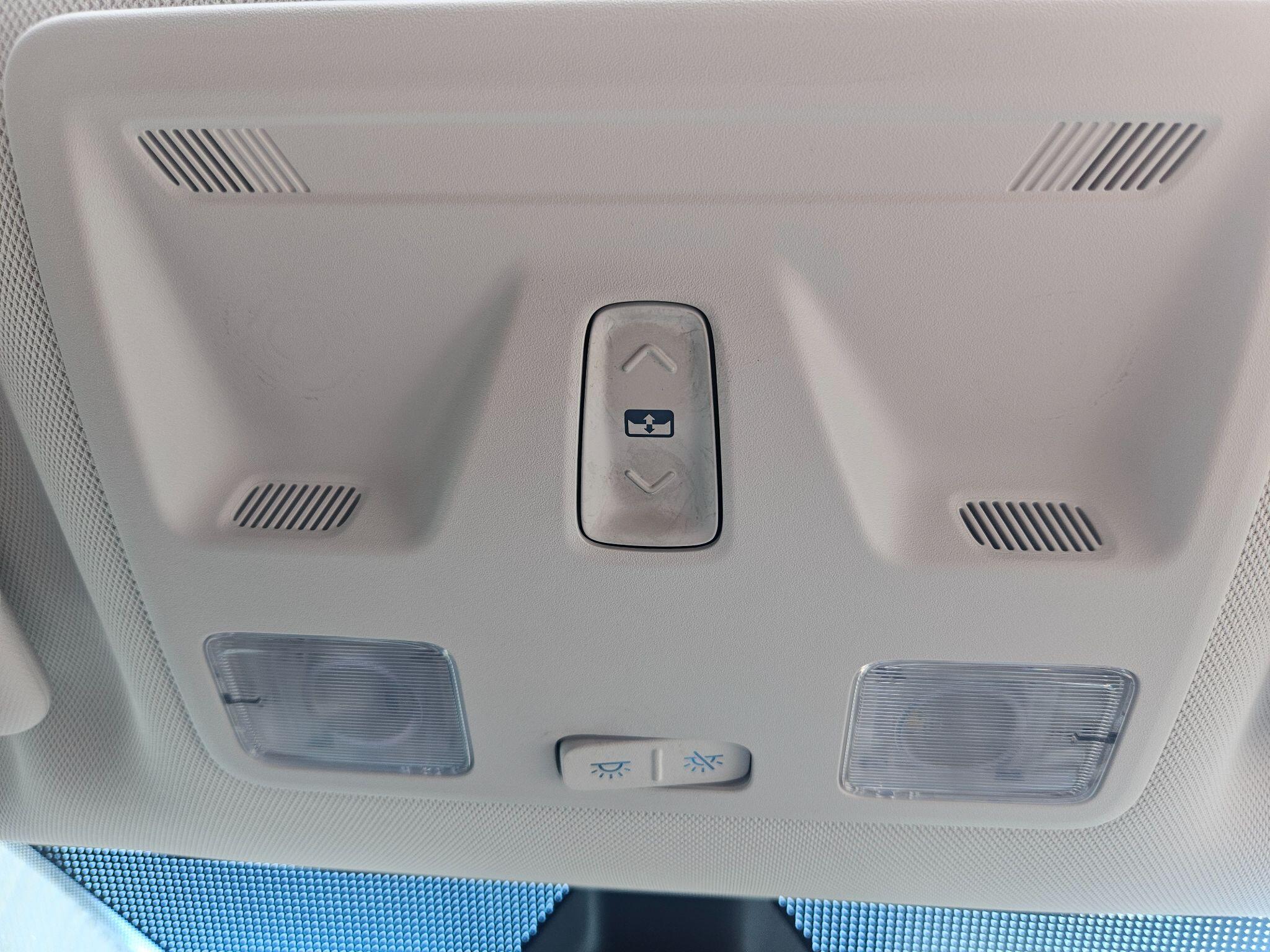2017 Ford Fiesta image 36