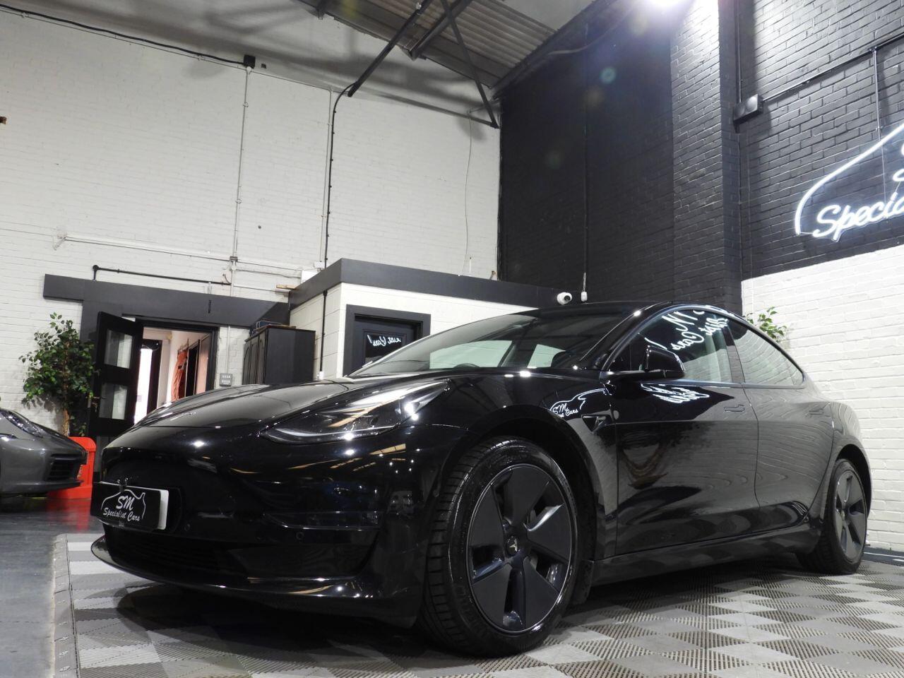 Tesla Model 3 view 11