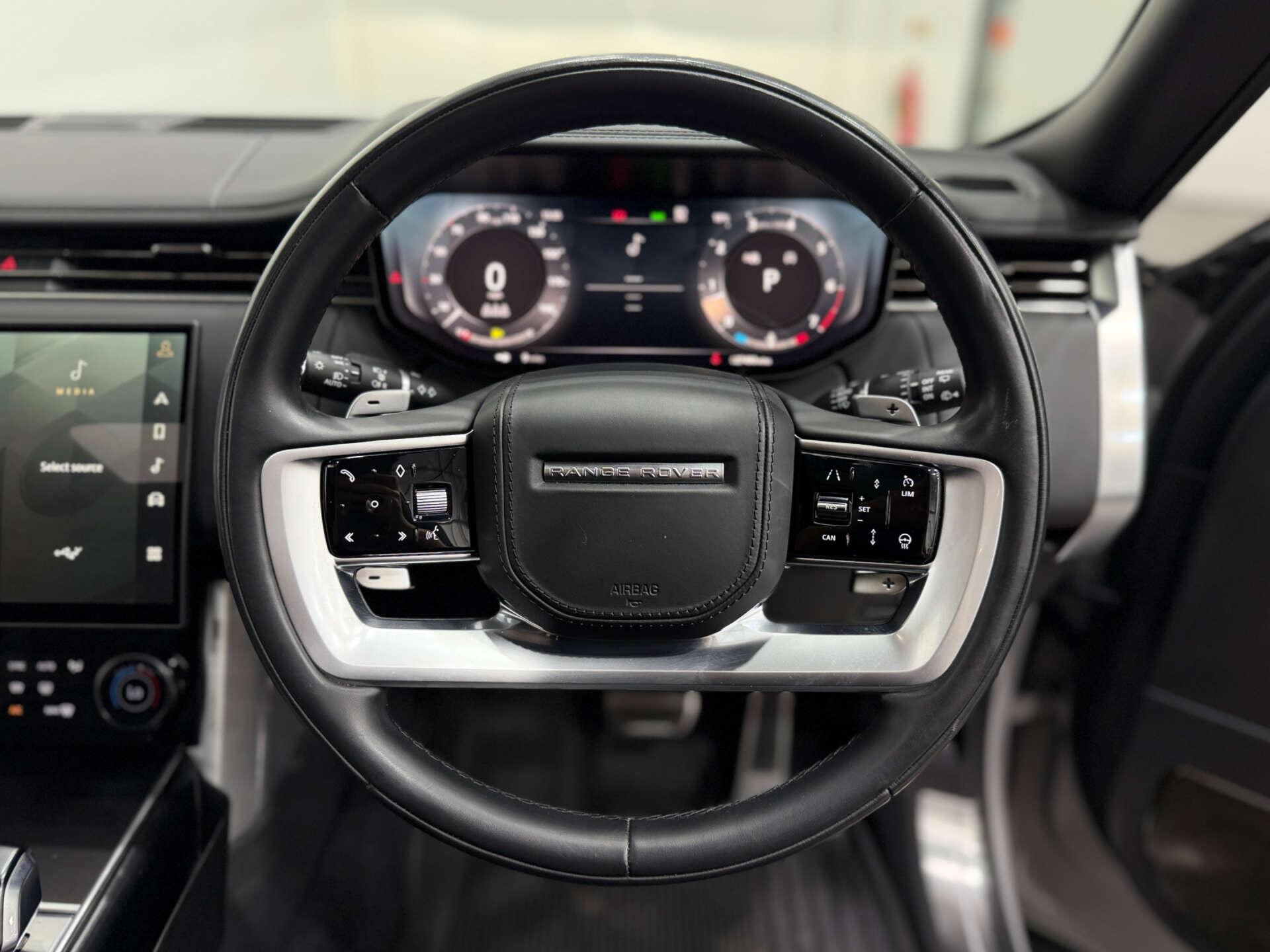 Land Rover Range Rover view 25