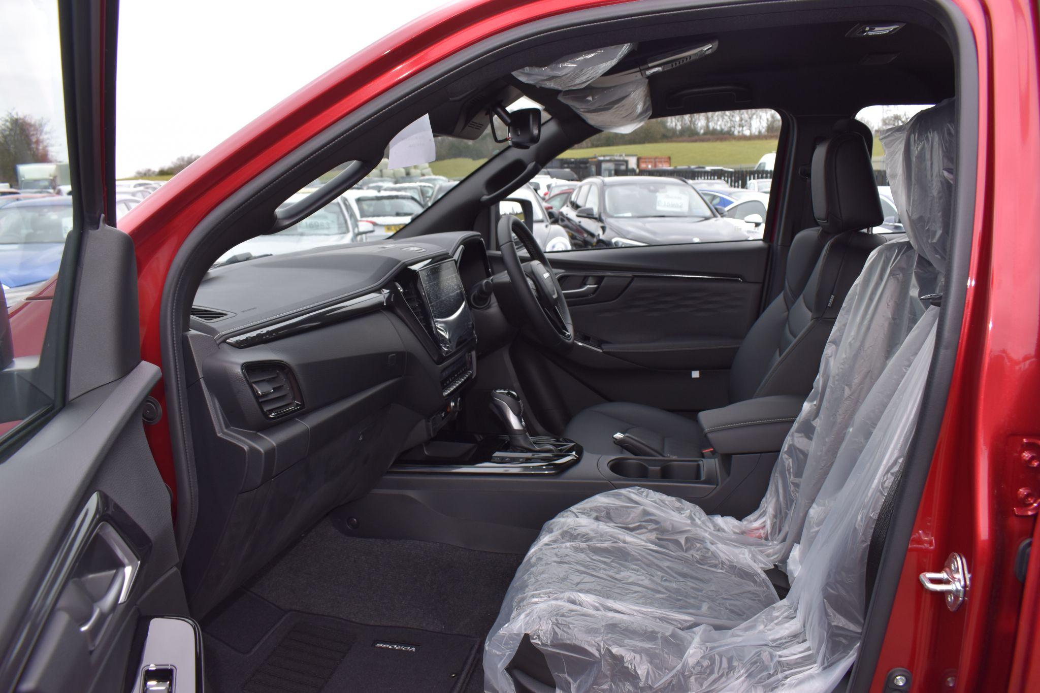D-Max - 1.9 TD V-Cross Auto 4WD Euro 6 (s/s) 4dr - Image 14