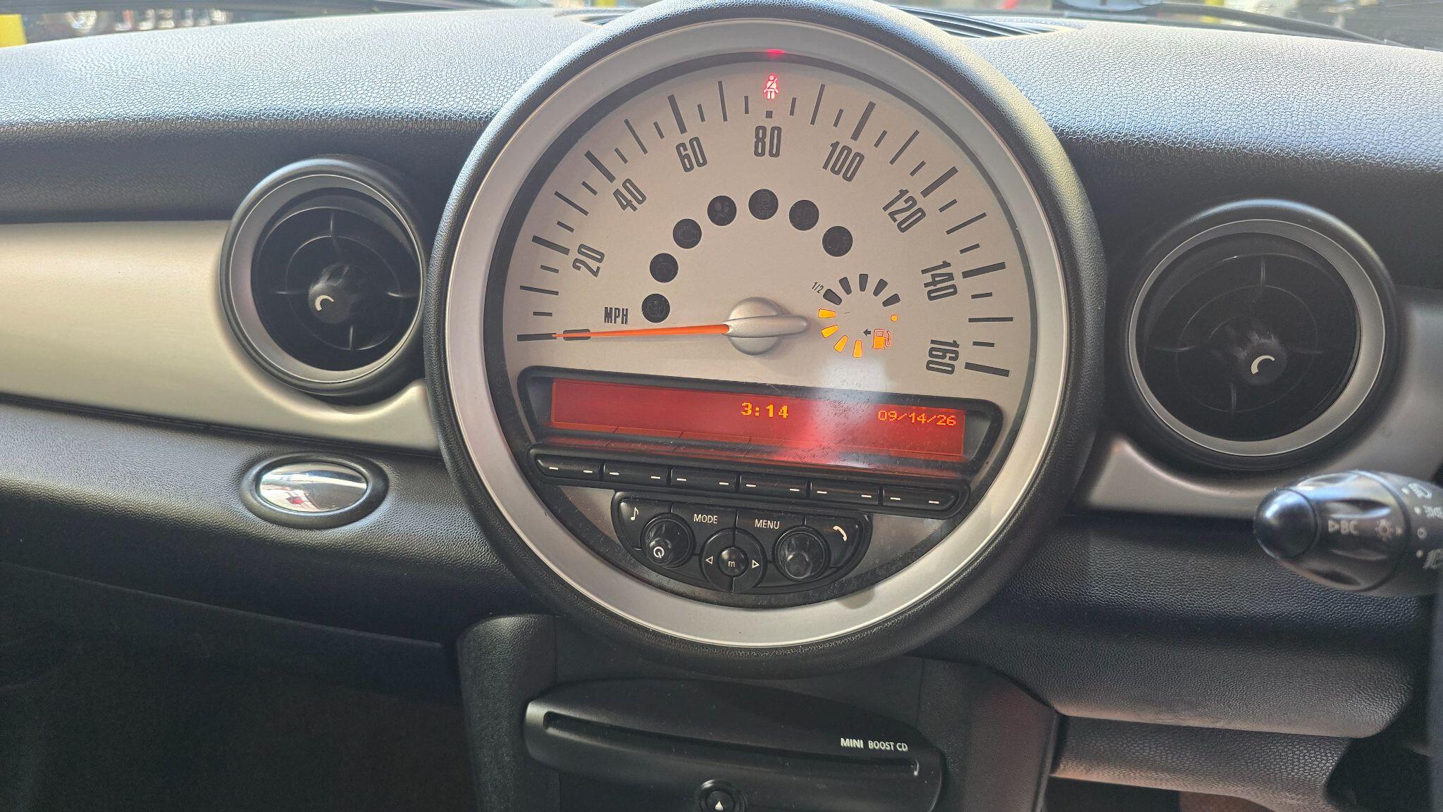 Mini Clubman view 6