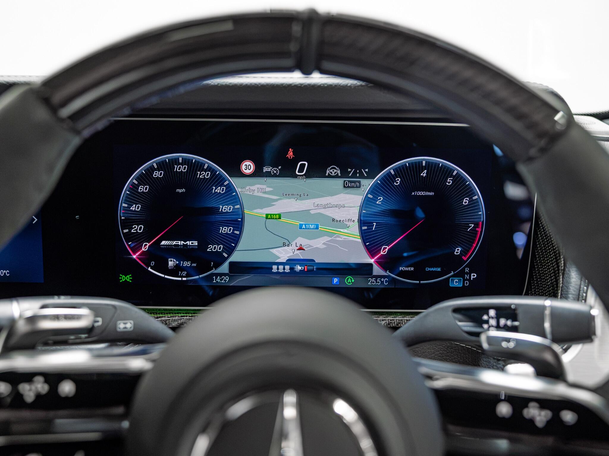 Mercedes-Benz G-Class view 18