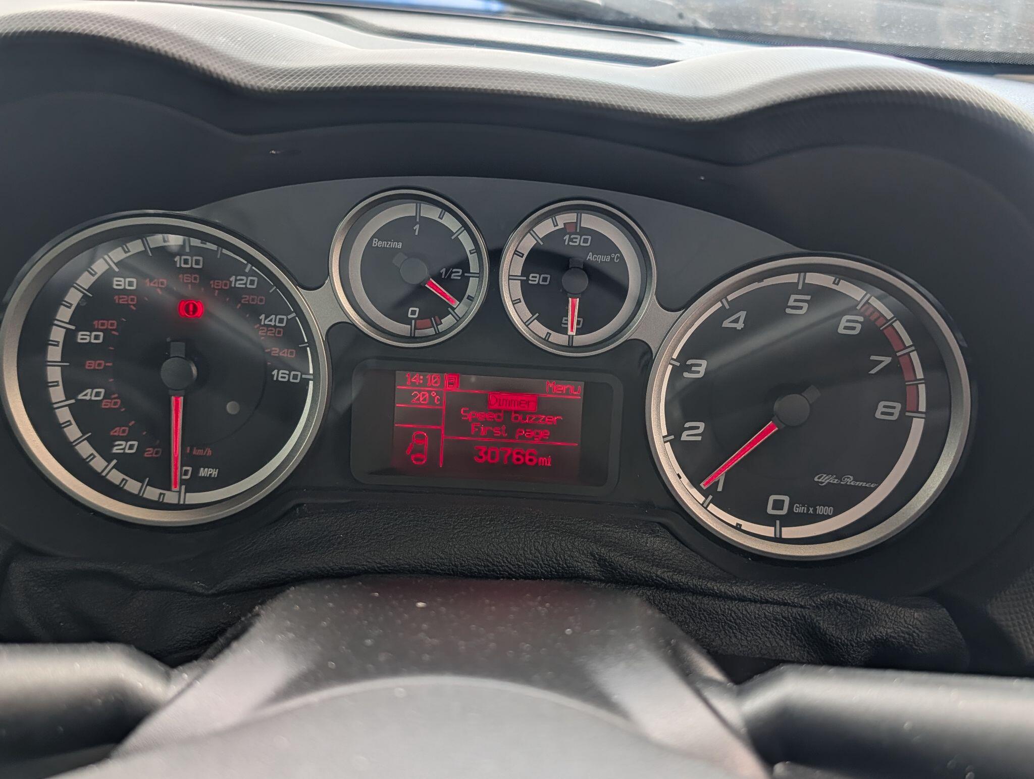 Alfa Romeo Mito view 19