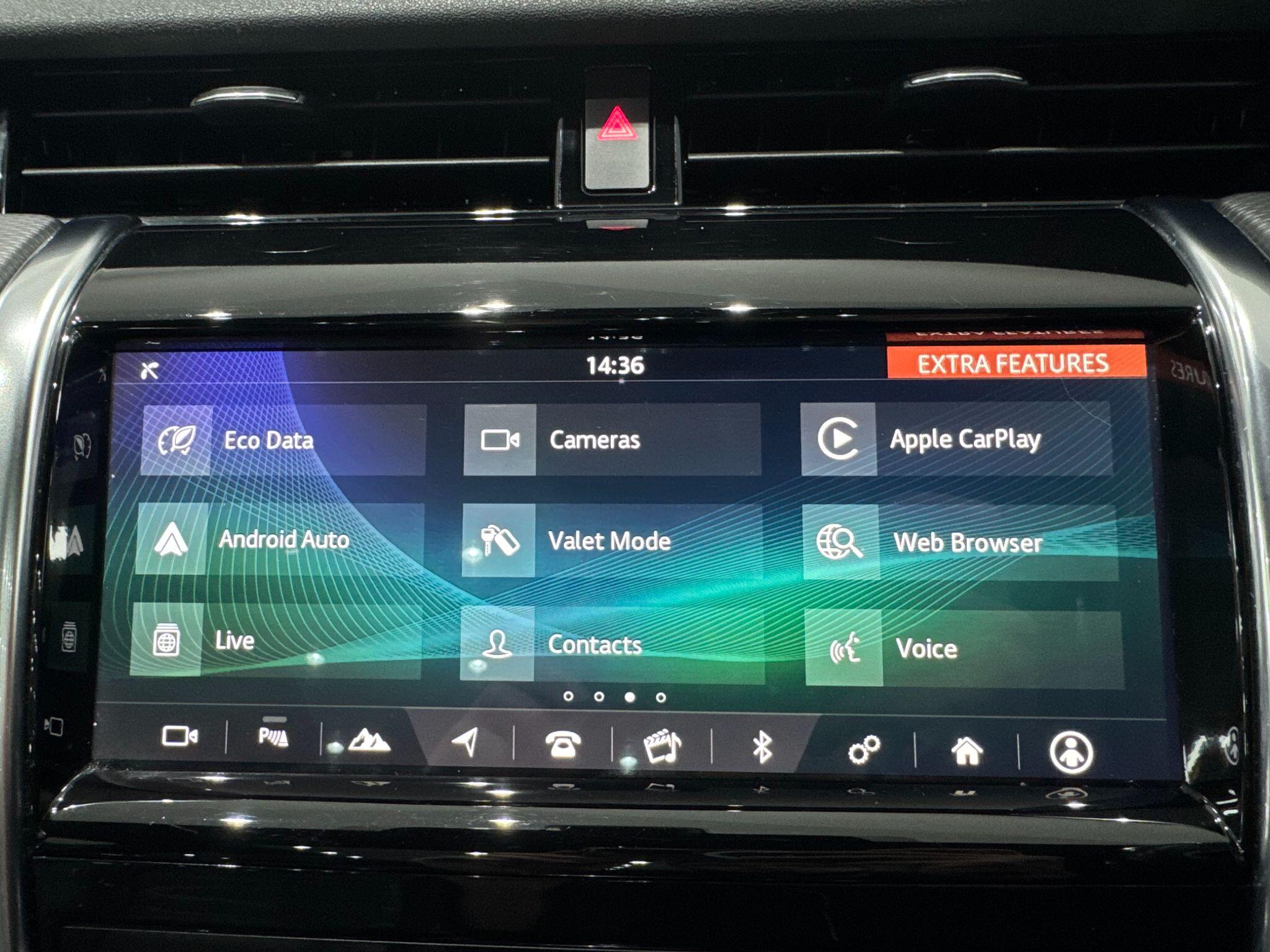 Land Rover Discovery Sport view 37