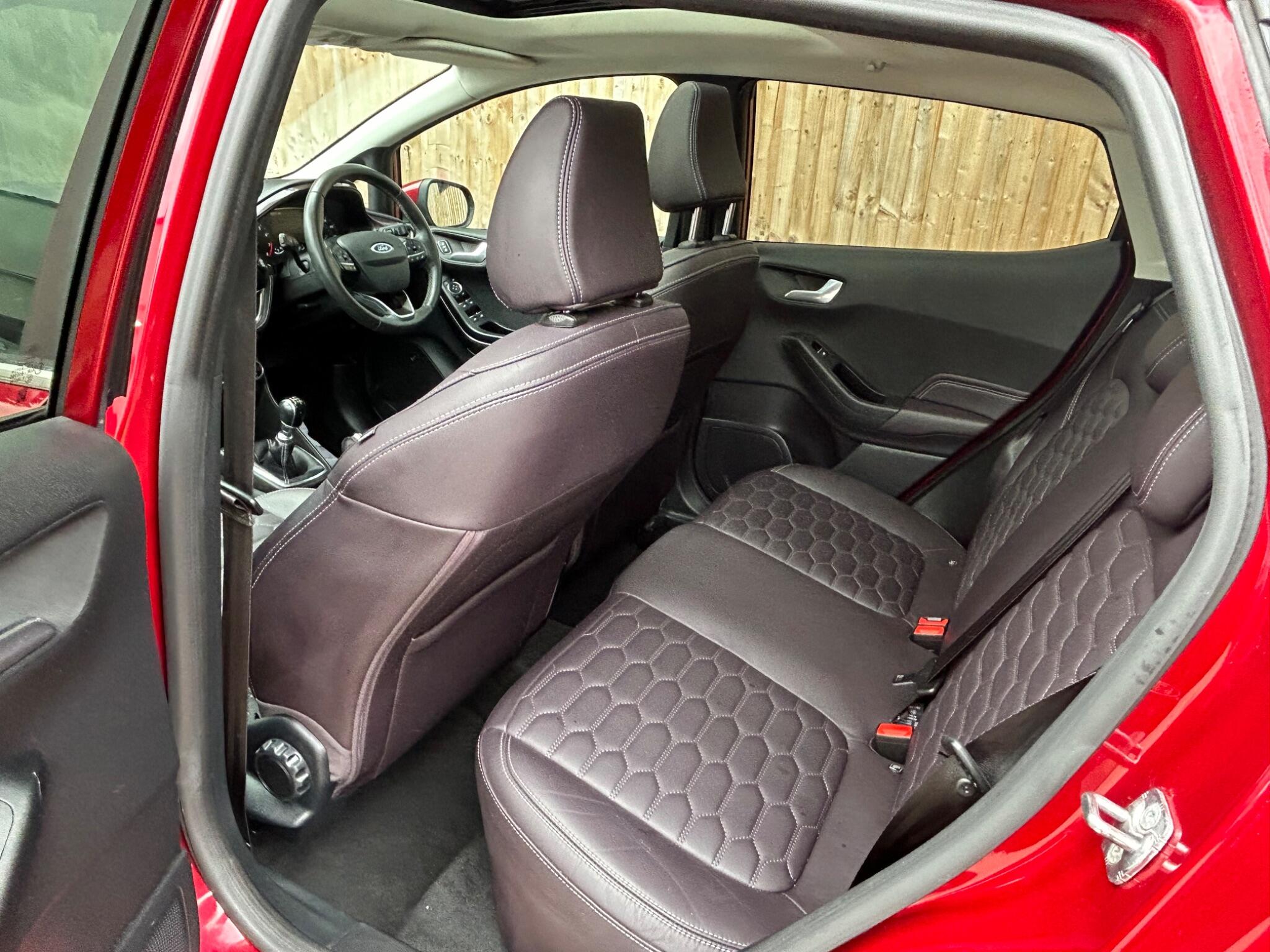 Ford Fiesta view 31