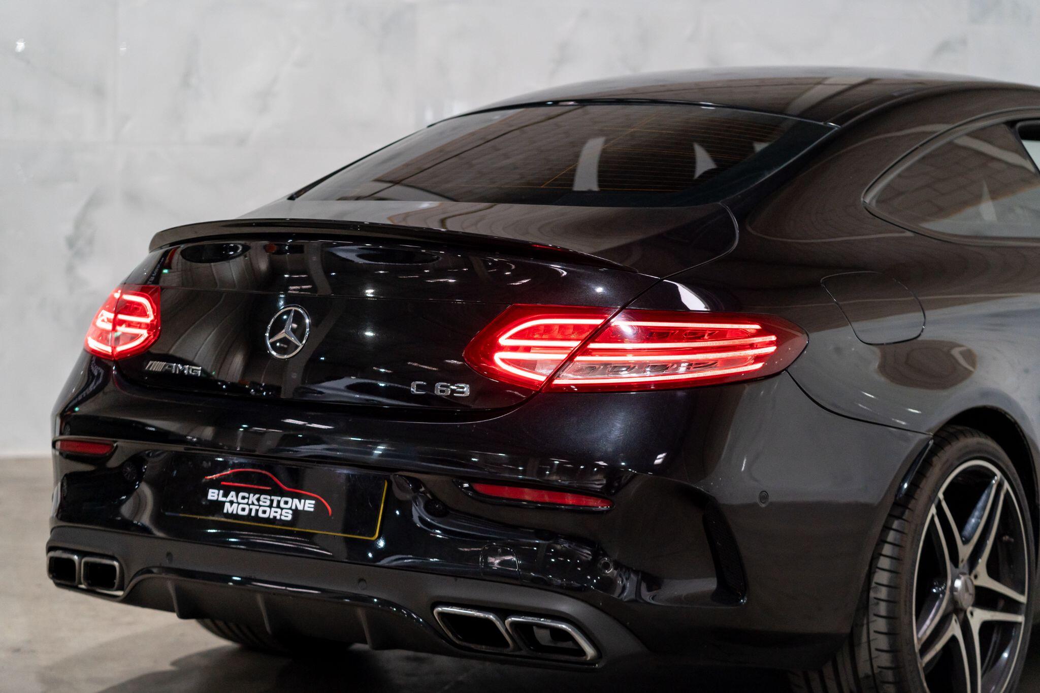 Mercedes-Benz C-Class view 10