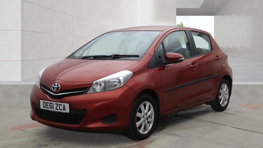 Toyota Yaris view 5