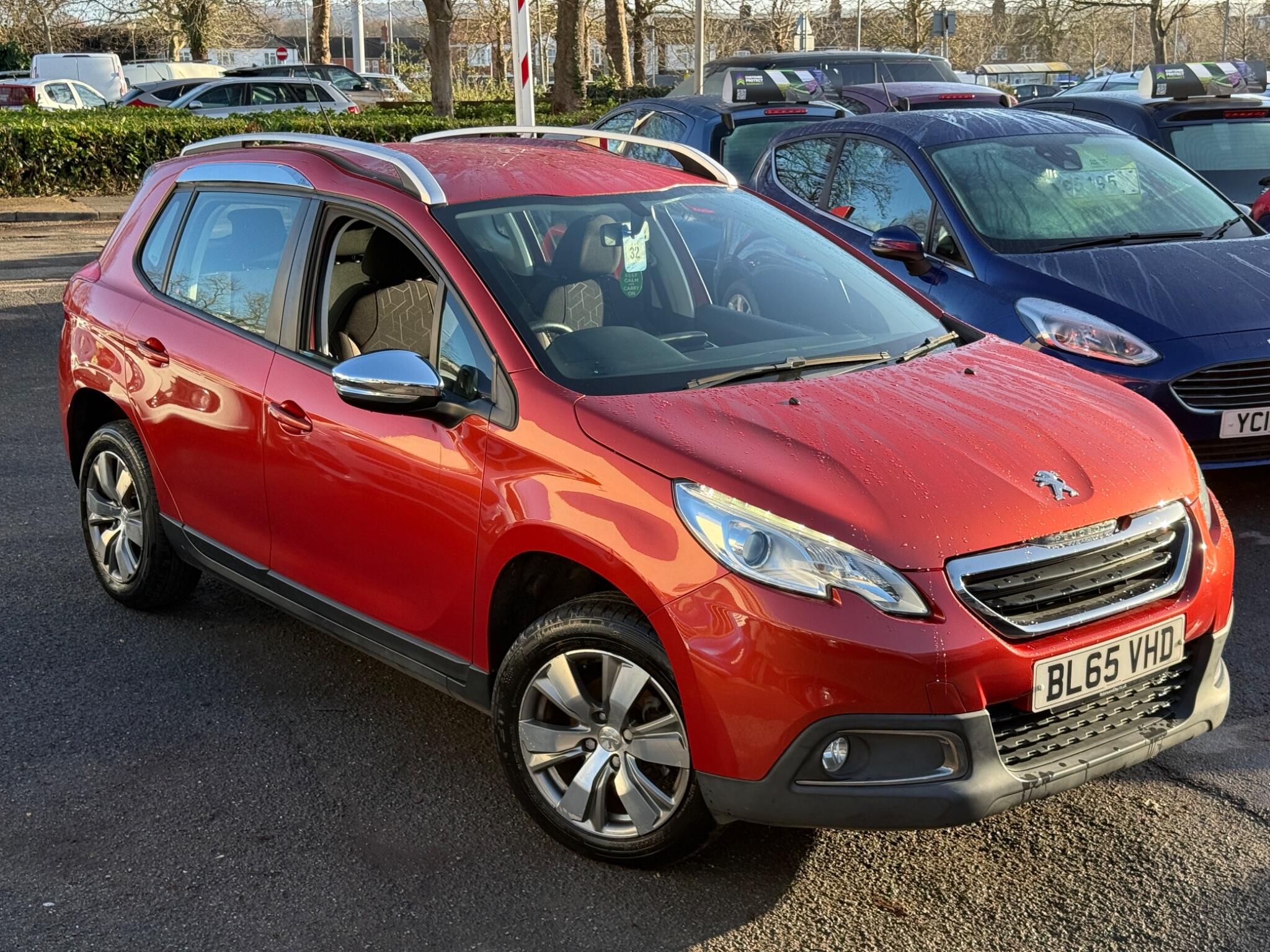 Peugeot 2008 - Image 6