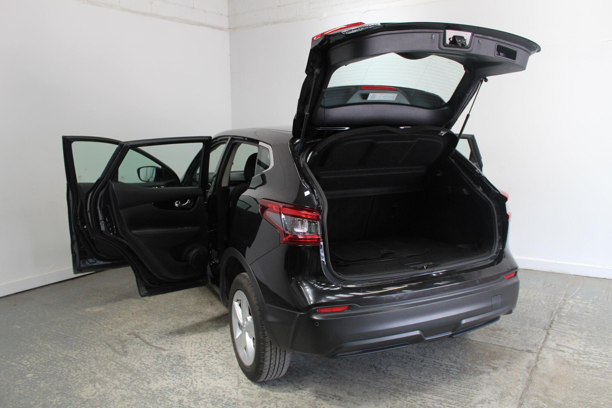 Nissan Qashqai view 21