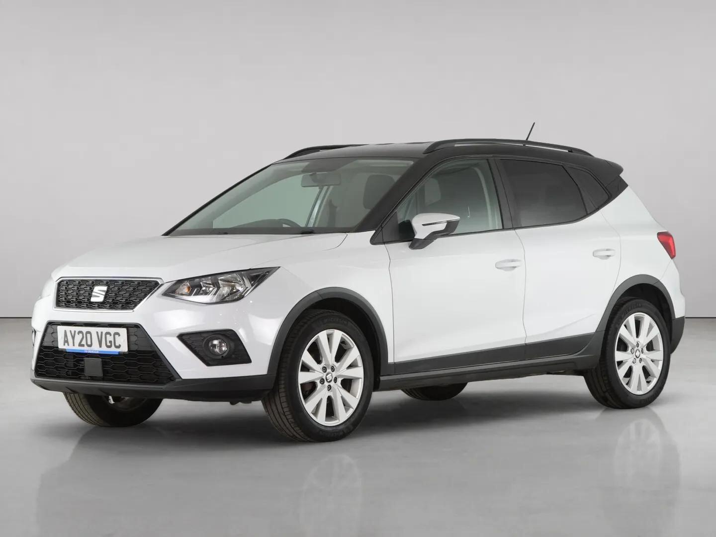 SEAT Arona view 2