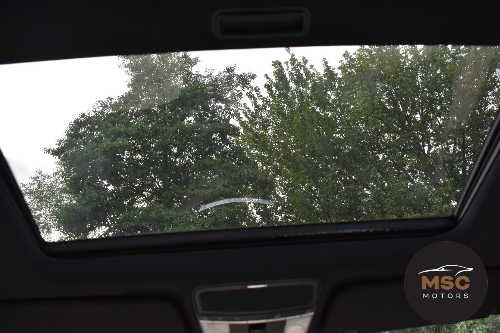 Mercedes-Benz S Class view 35