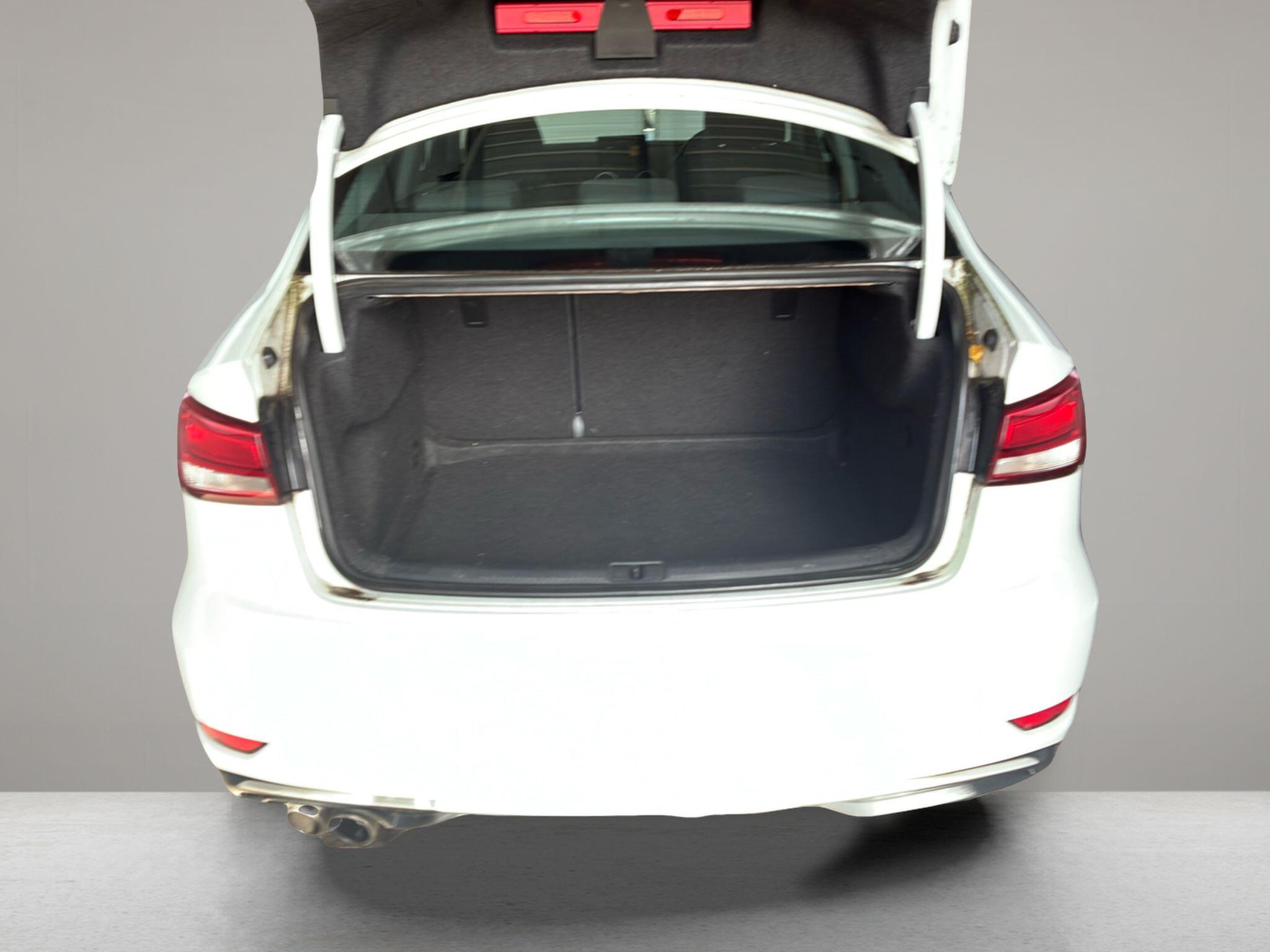 Audi A3 view 4