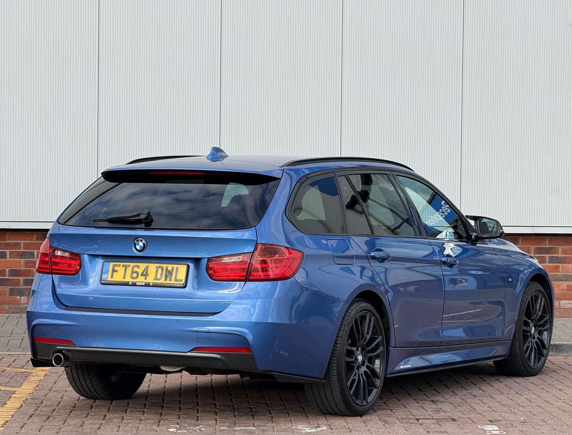 BMW 3 Series view 6