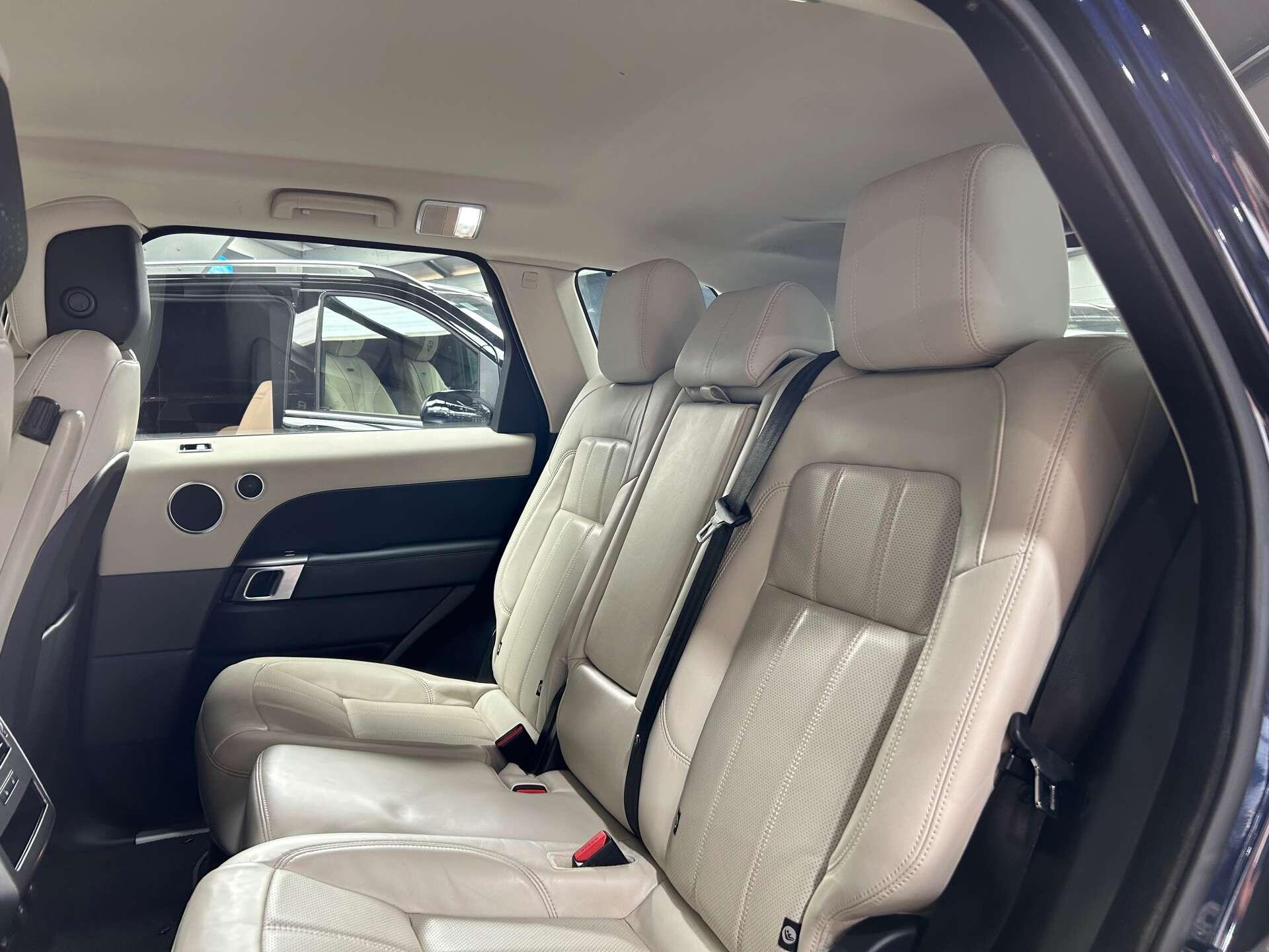 Land Rover Range Rover Sport view 29