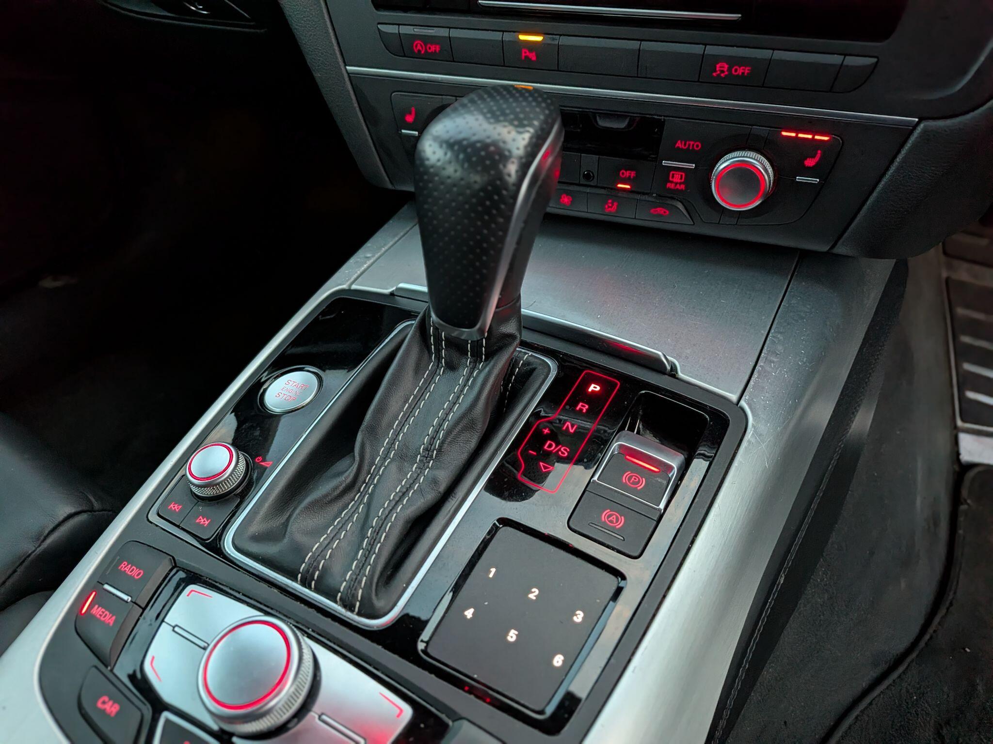 Audi A6 Saloon view 42