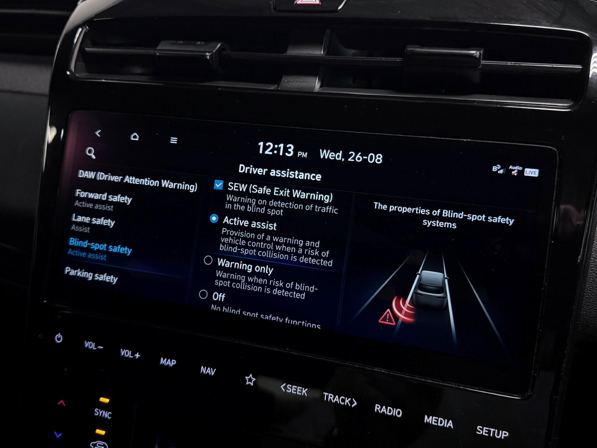 Hyundai Tucson view 50