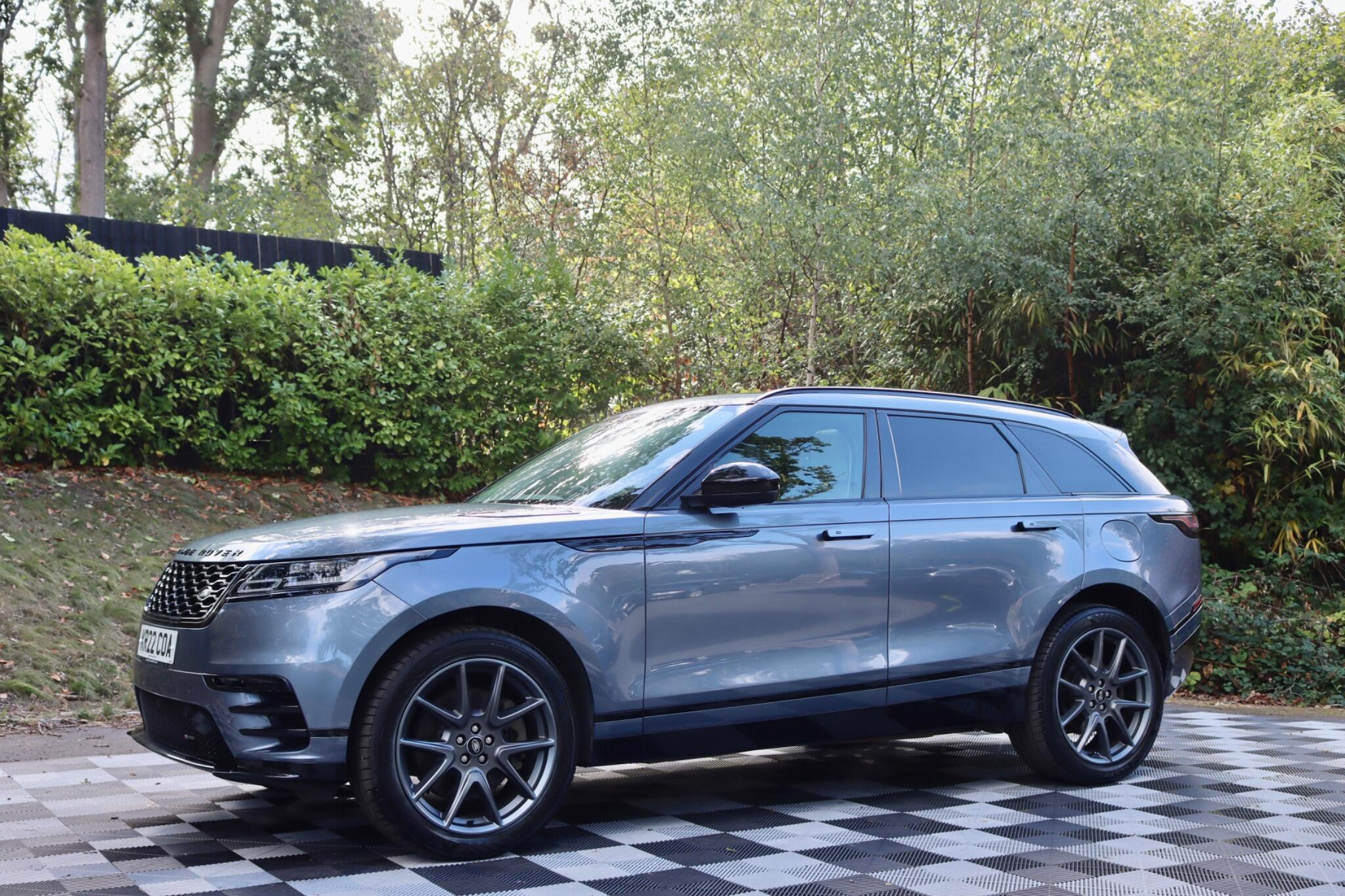Land Rover Range Rover Velar view 16